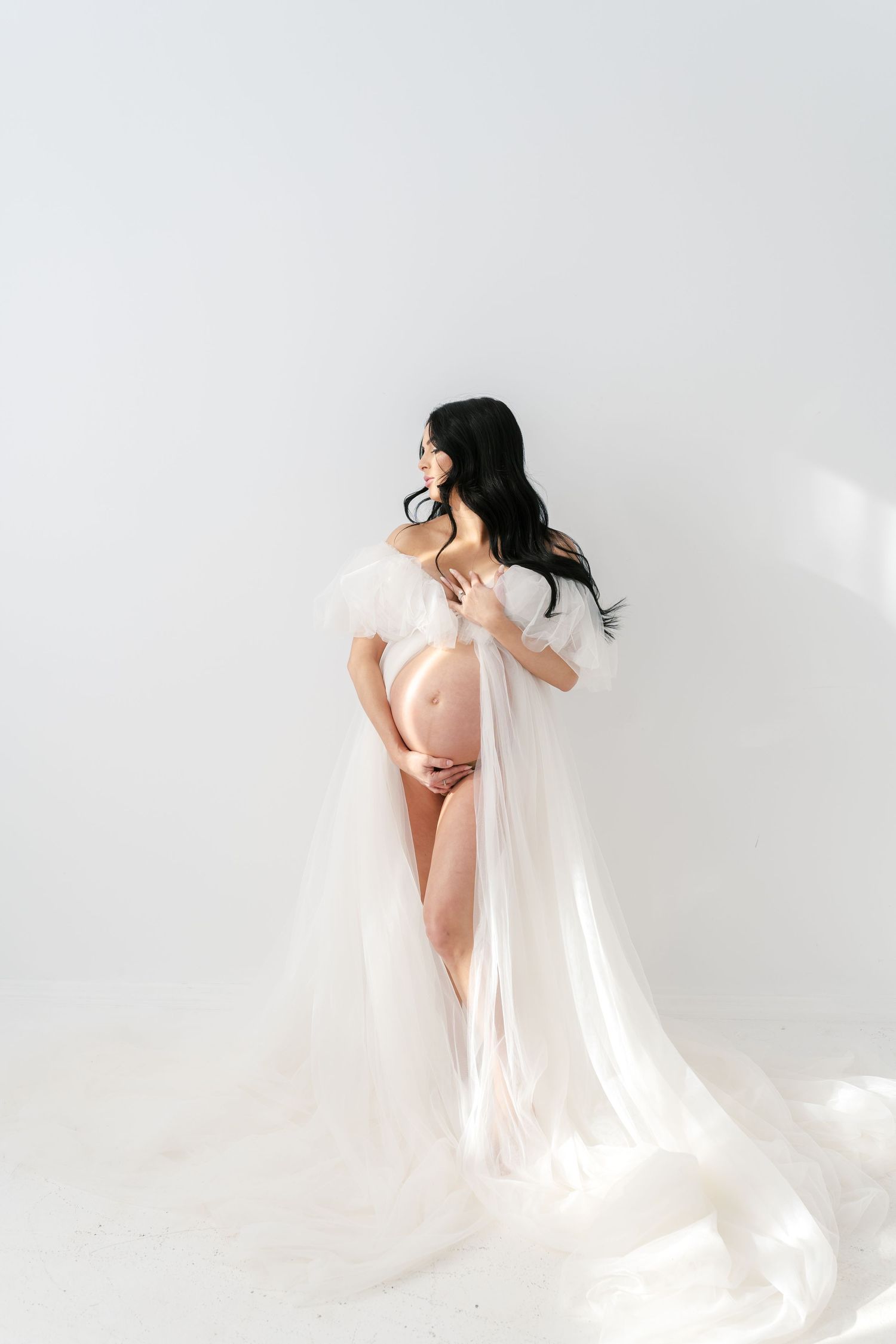 boudoir maternity session