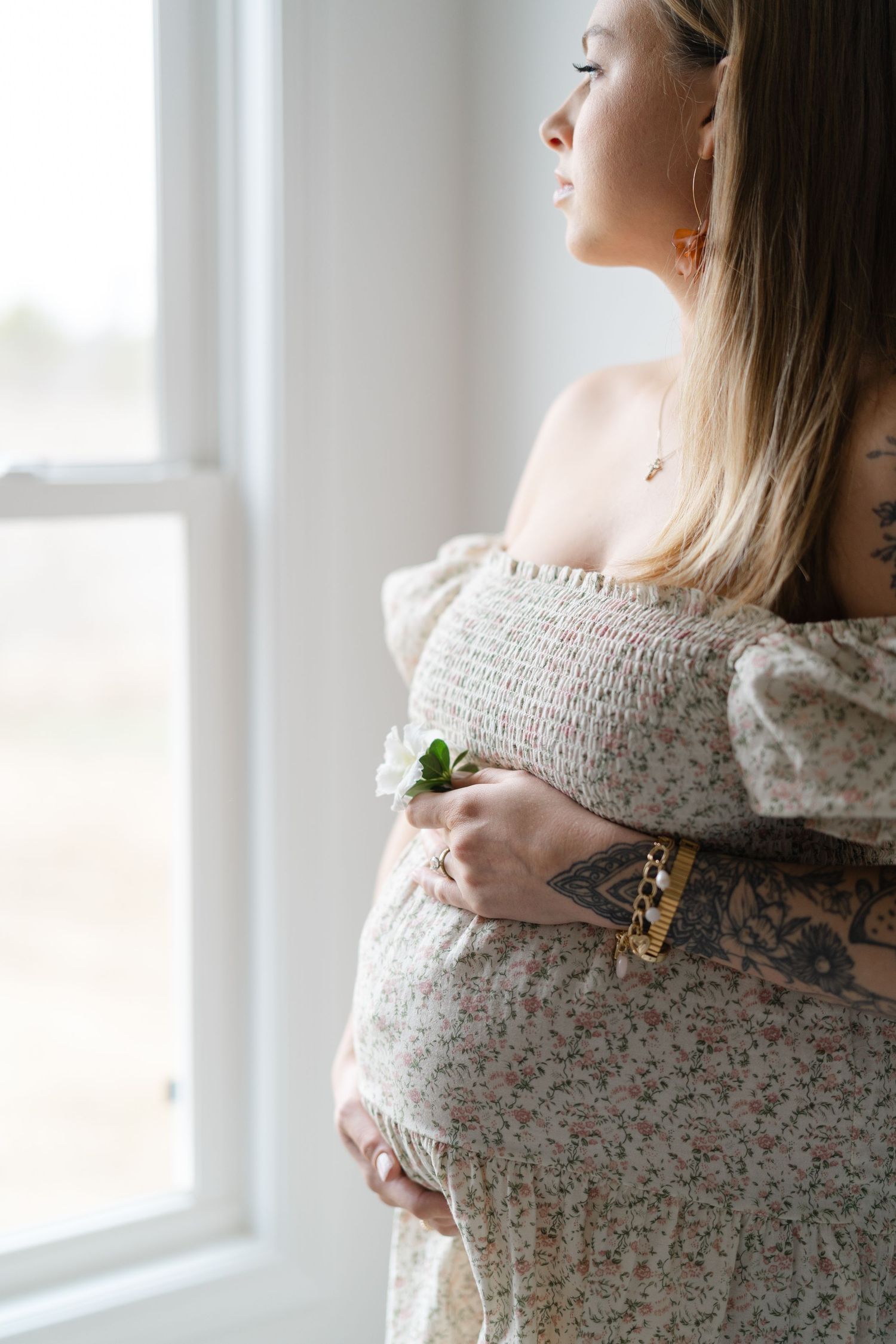 In-Home Maternity Session in Valparaiso, Indiana near Chicago