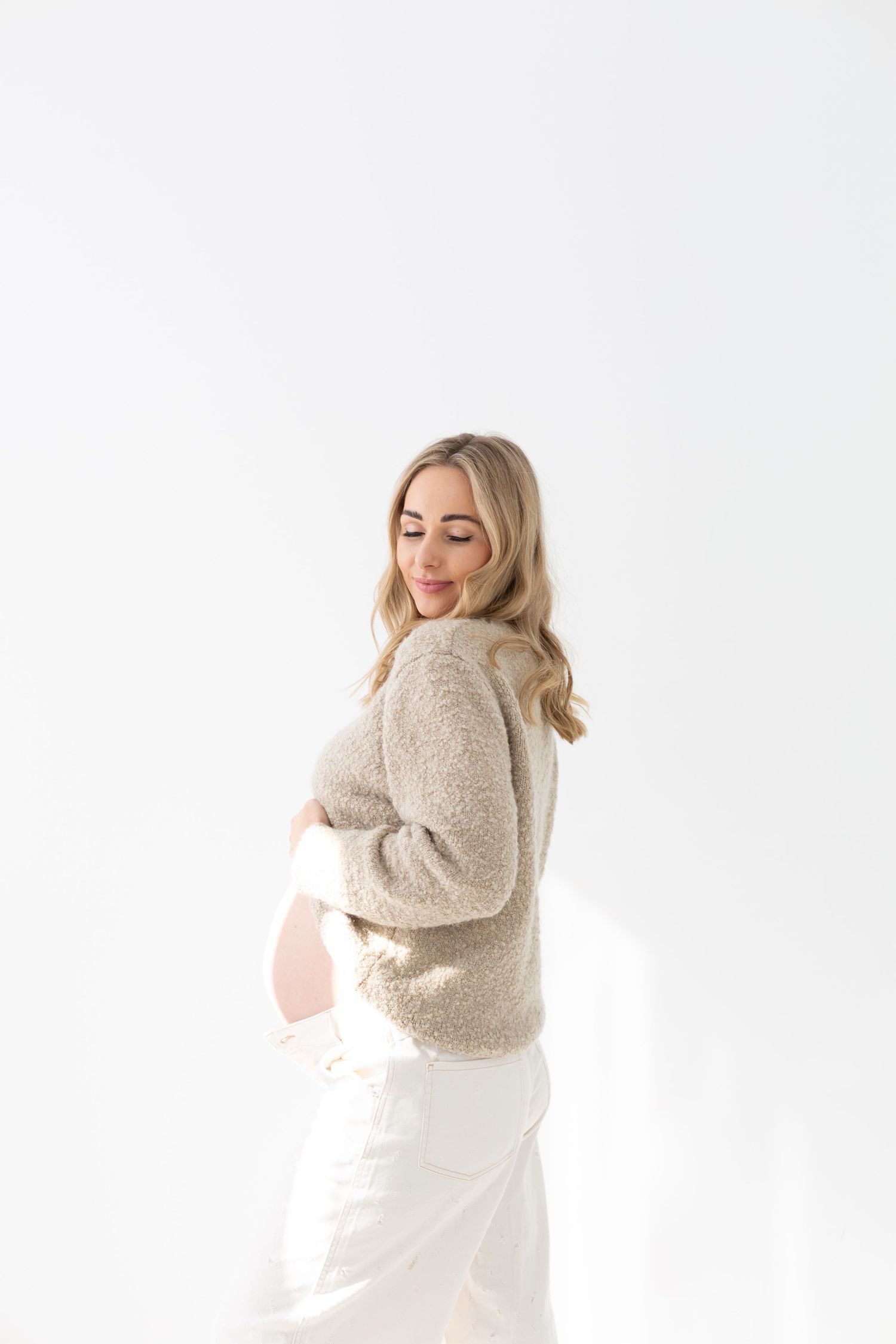 Valparaiso Maternity Photographer