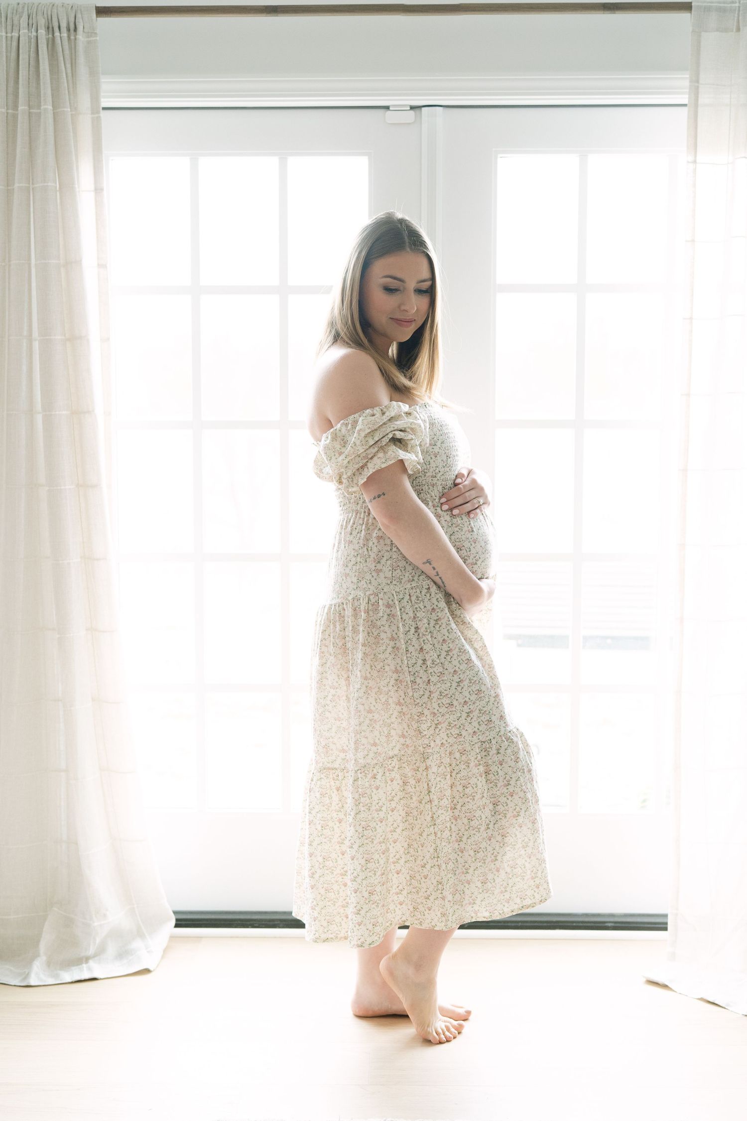 In-Home Maternity Session in Valparaiso, Indiana near Chicago