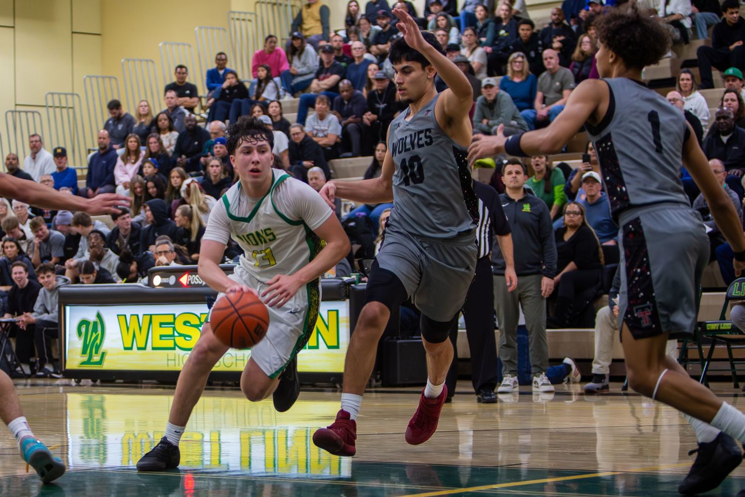 West Linn Lions Varsity Boys Basketball game photographed by Miles Butler Photography