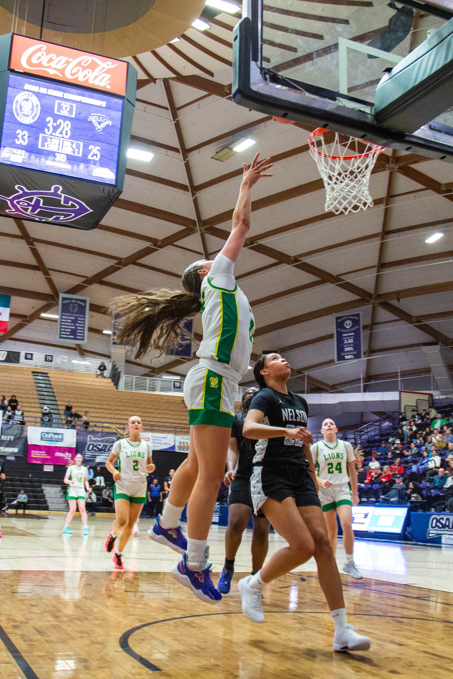 West Linn Lions Varsity Girls Basketball game photographed by Miles Butler Photography