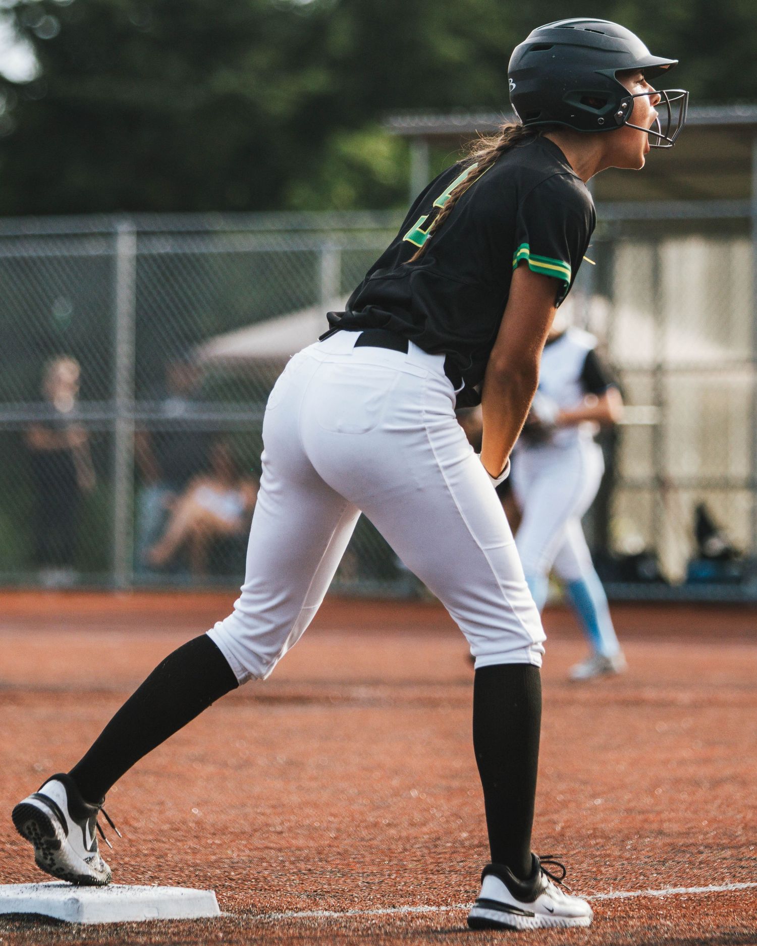 West Linn Softball Photographed by Miles Butler Photography
