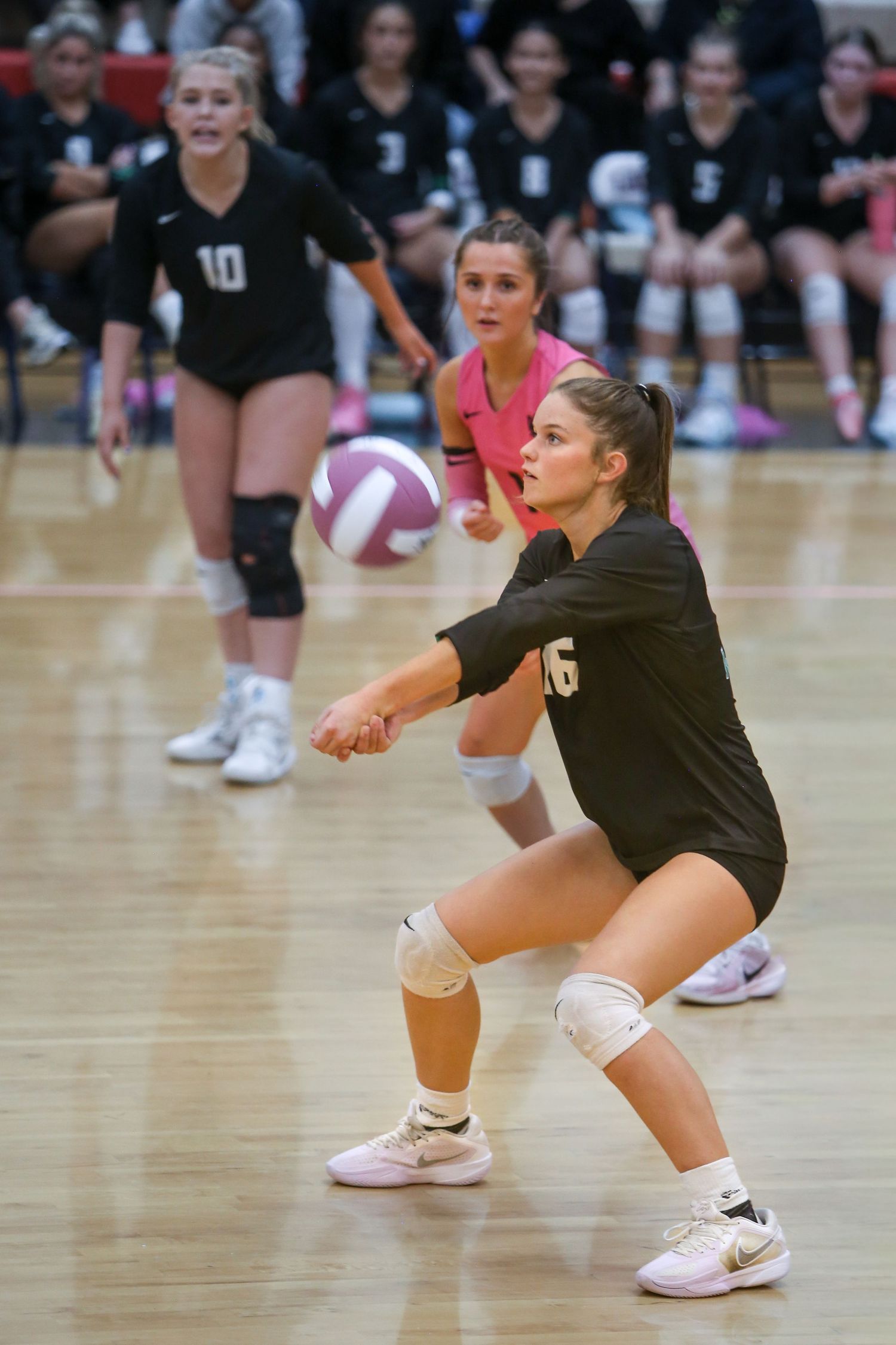 West Linn Lions Varsity Volleyball game photographed by Miles Butler Photography