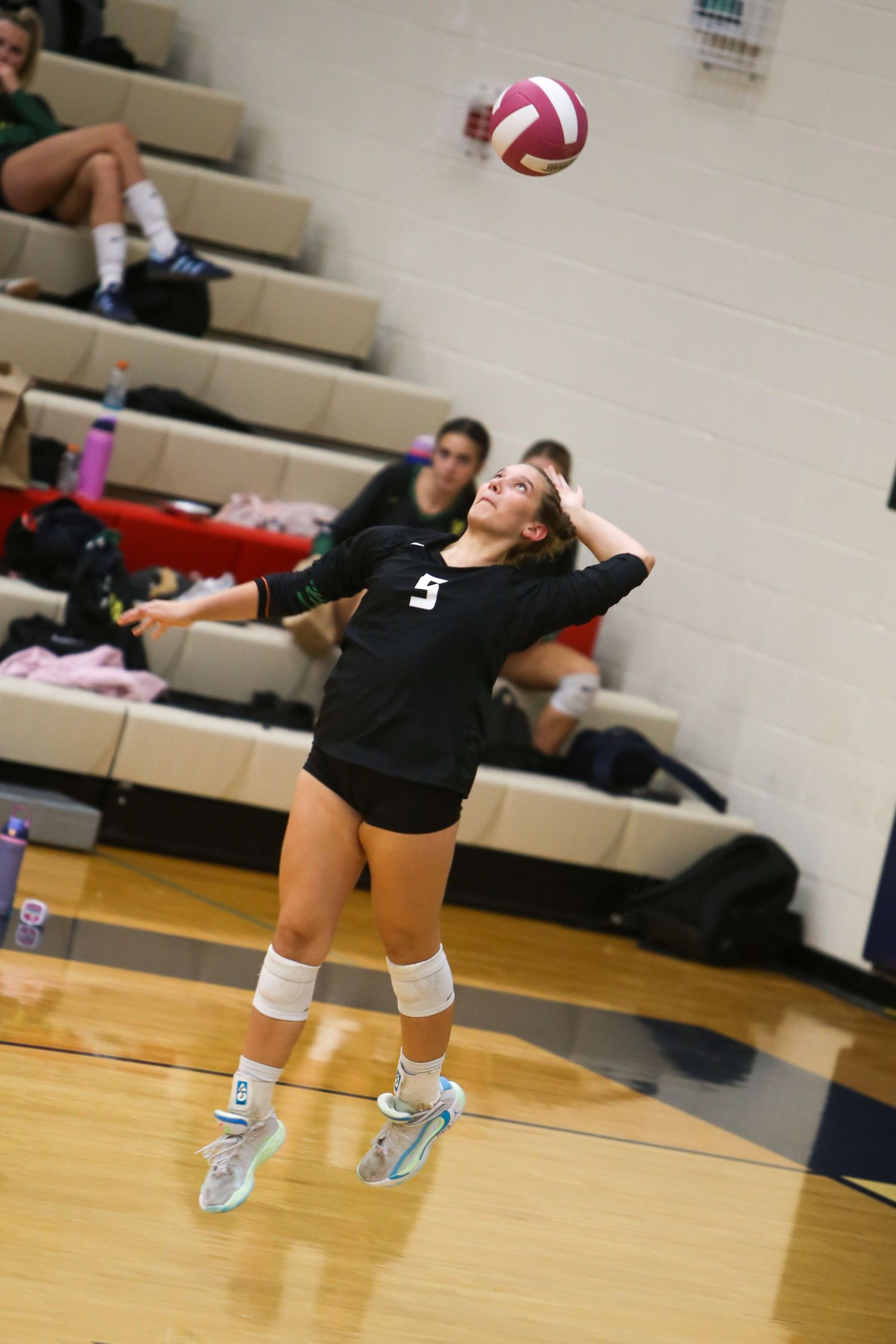 West Linn Lions Varsity Volleyball game photographed by Miles Butler Photography