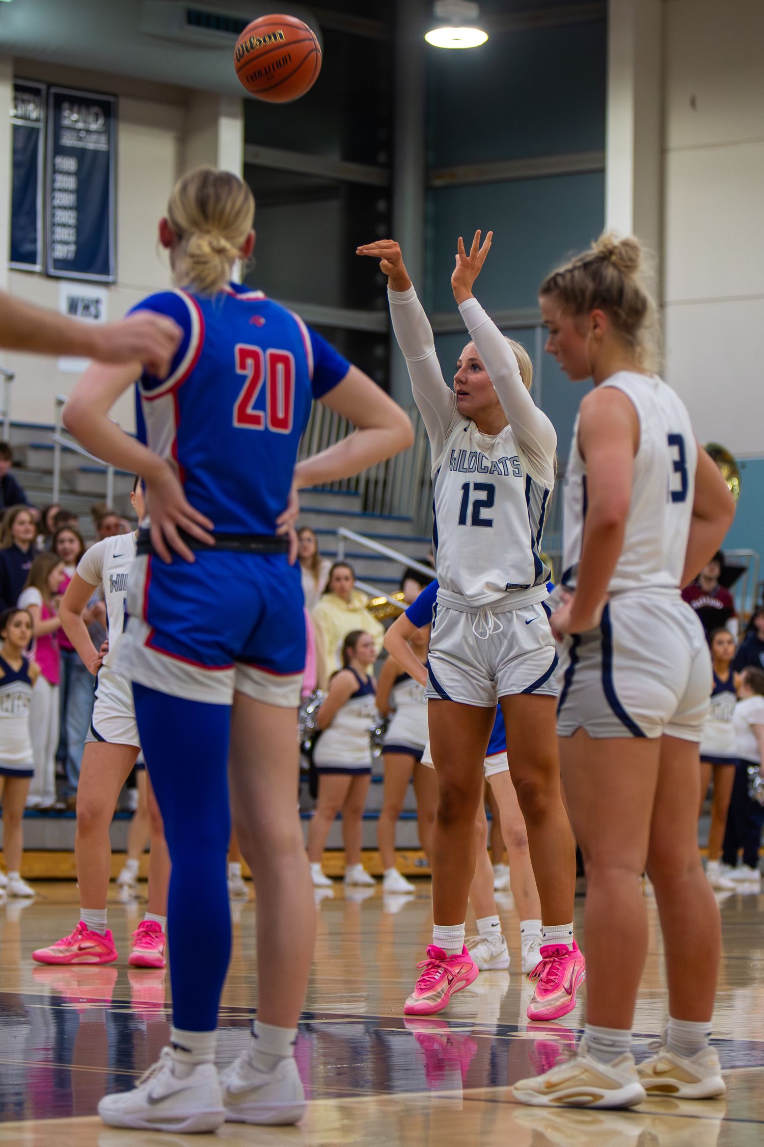 Wilsonville Wild Cats Basketball game photographed by Miles Butler Photography