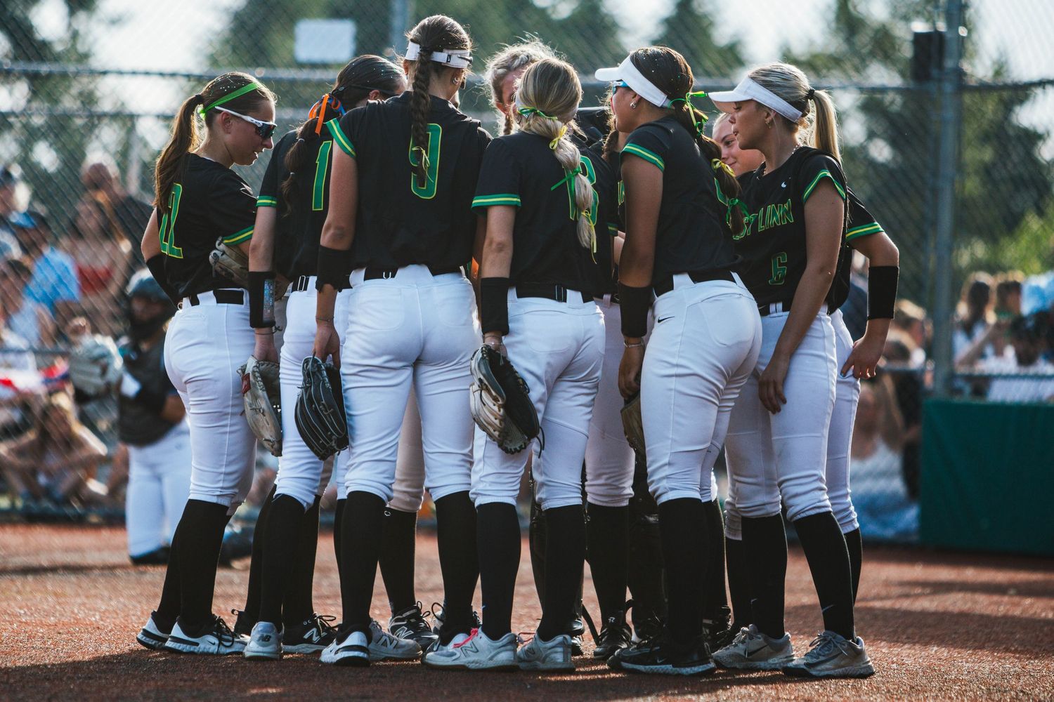 West Linn Softball Photographed by Miles Butler Photography