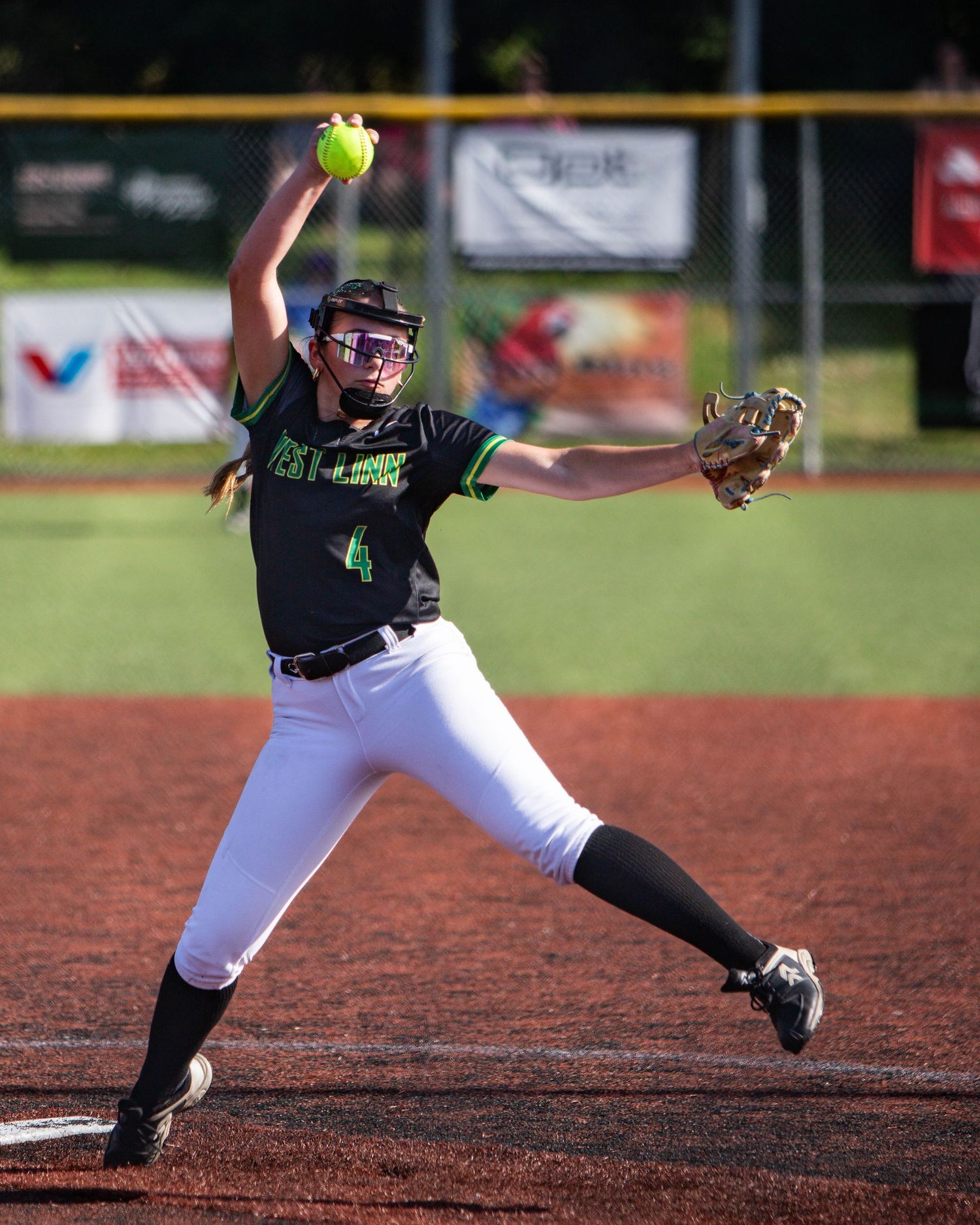 West Linn Softball Photographed by Miles Butler Photography