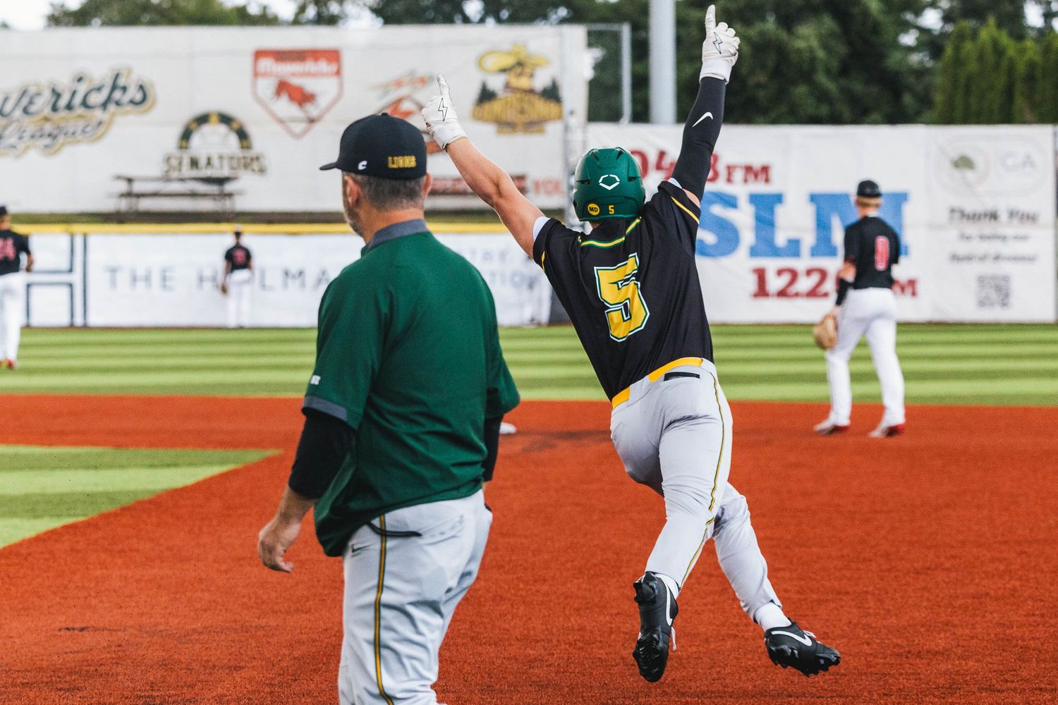West Linn Baseball Championship 2026 Photographed by Miles Butler Photography