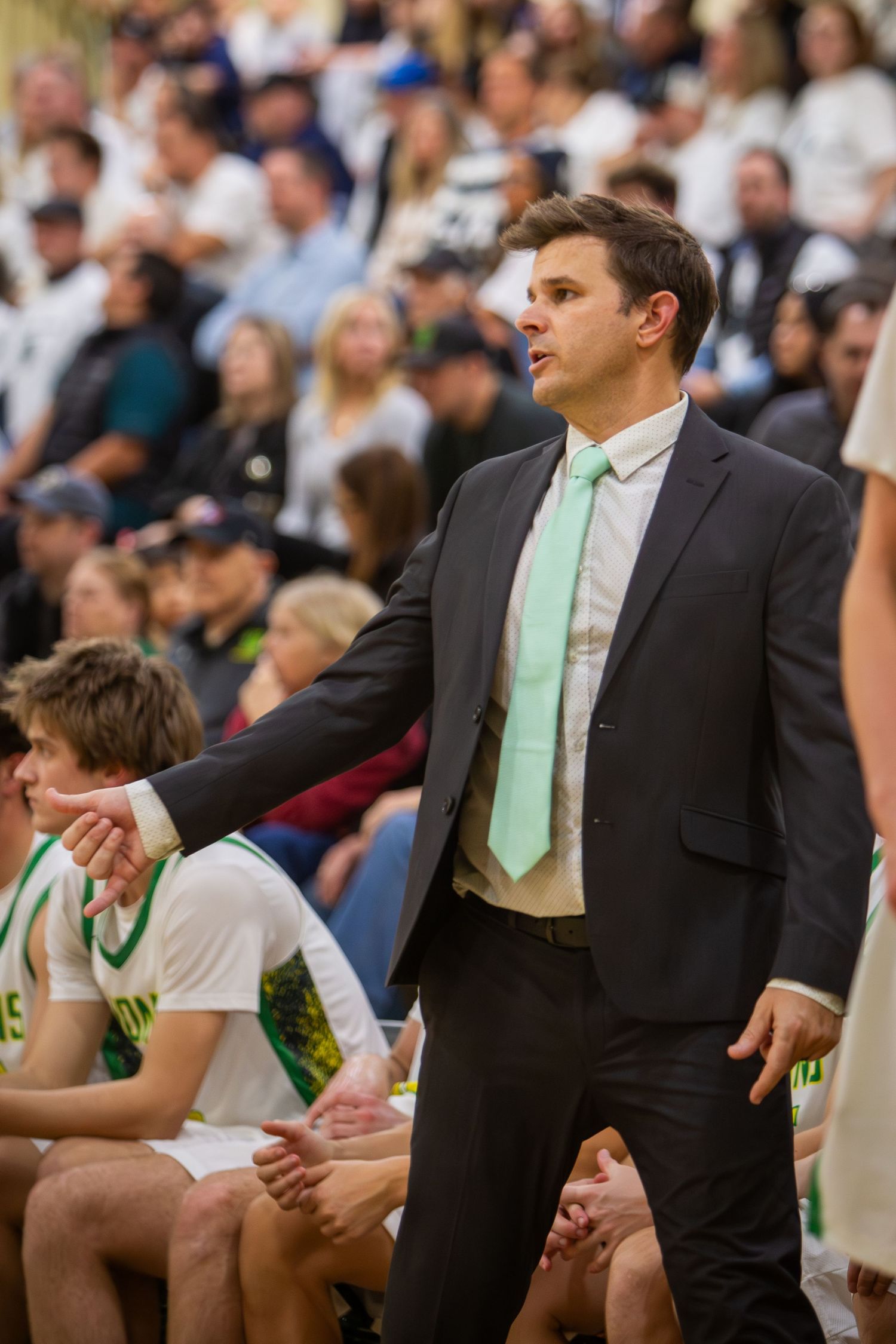 West Linn Lions Varsity Boys Basketball game photographed by Miles Butler Photography