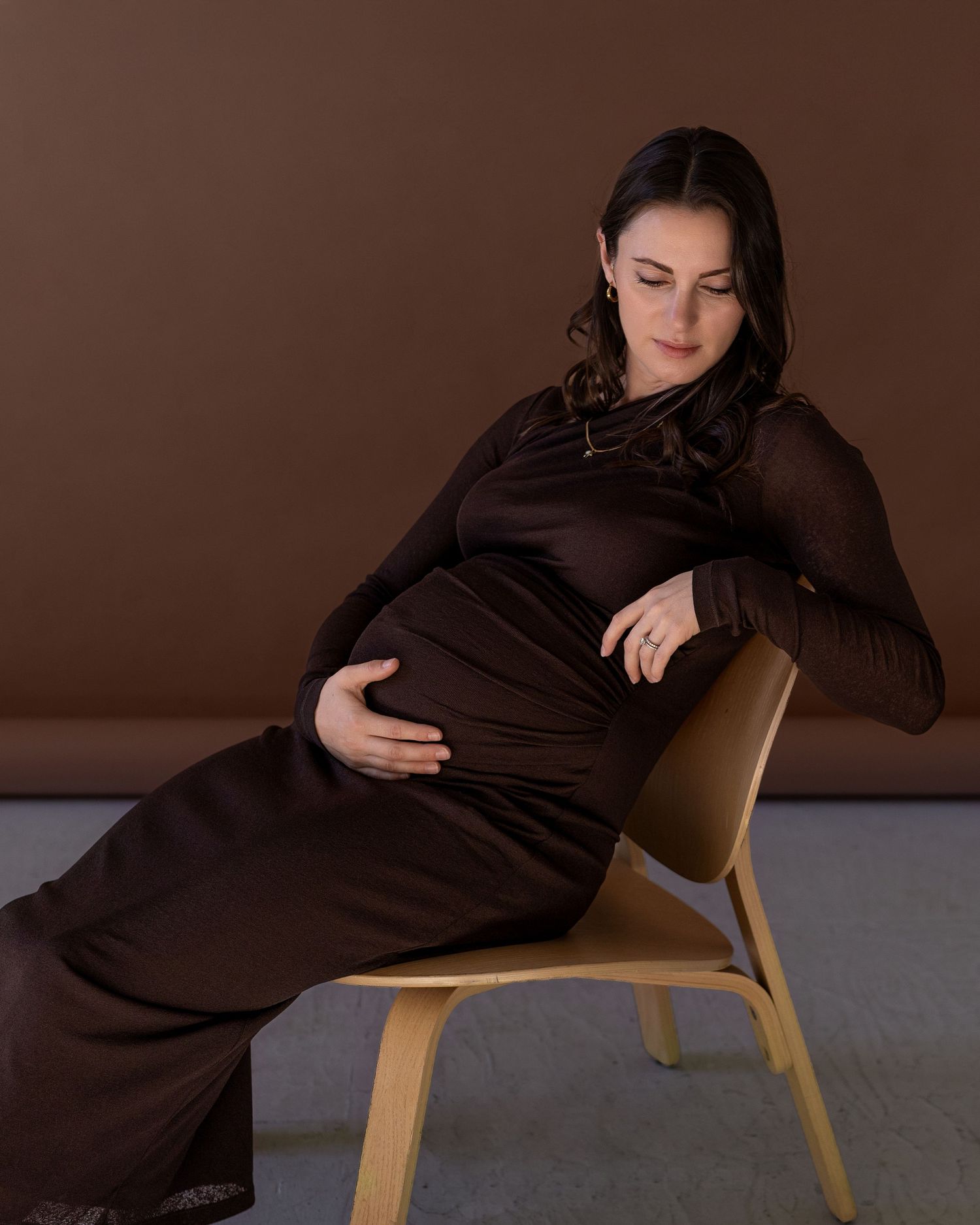 High End studio maternity session