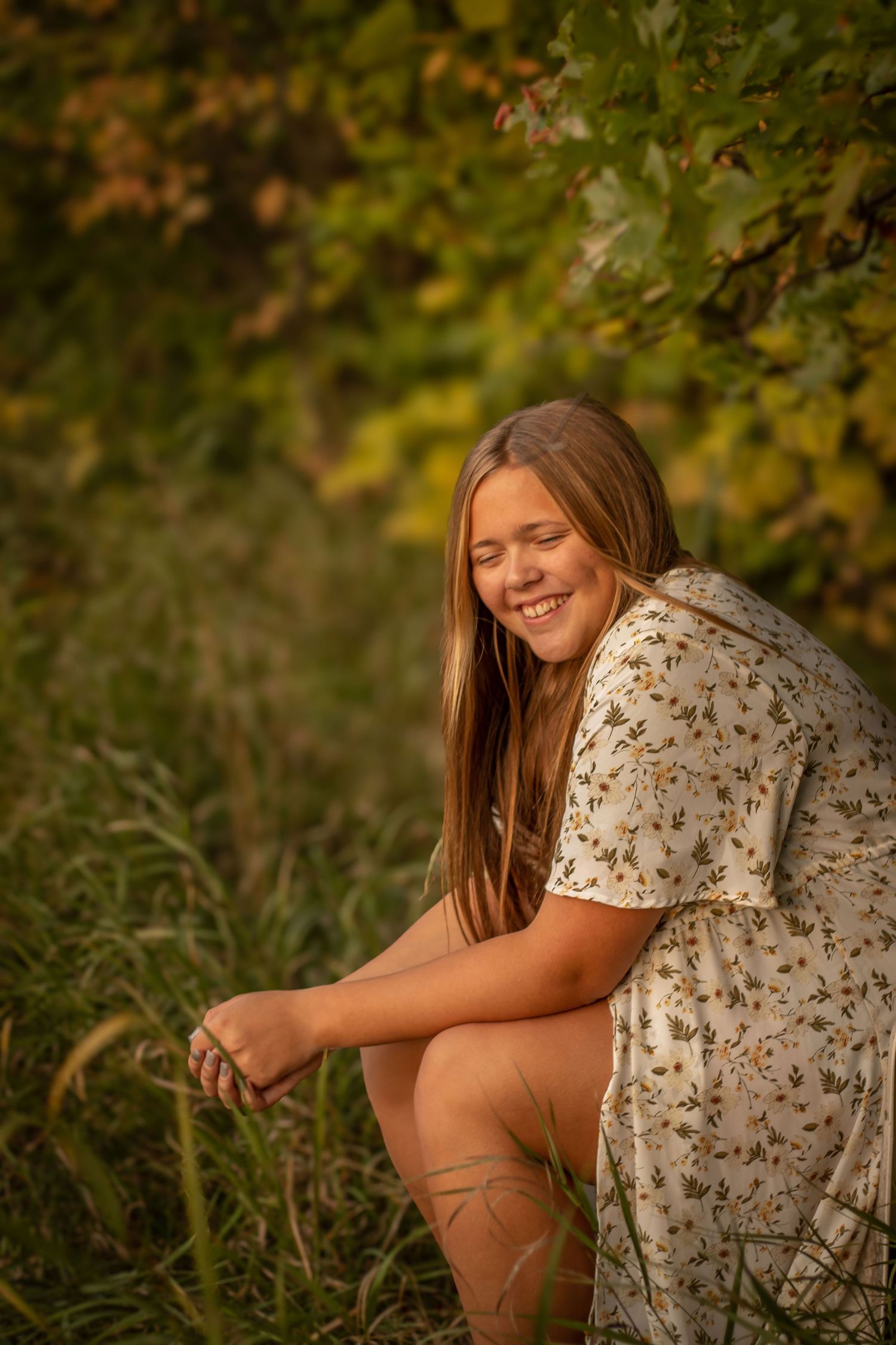 Senior girl in the fall