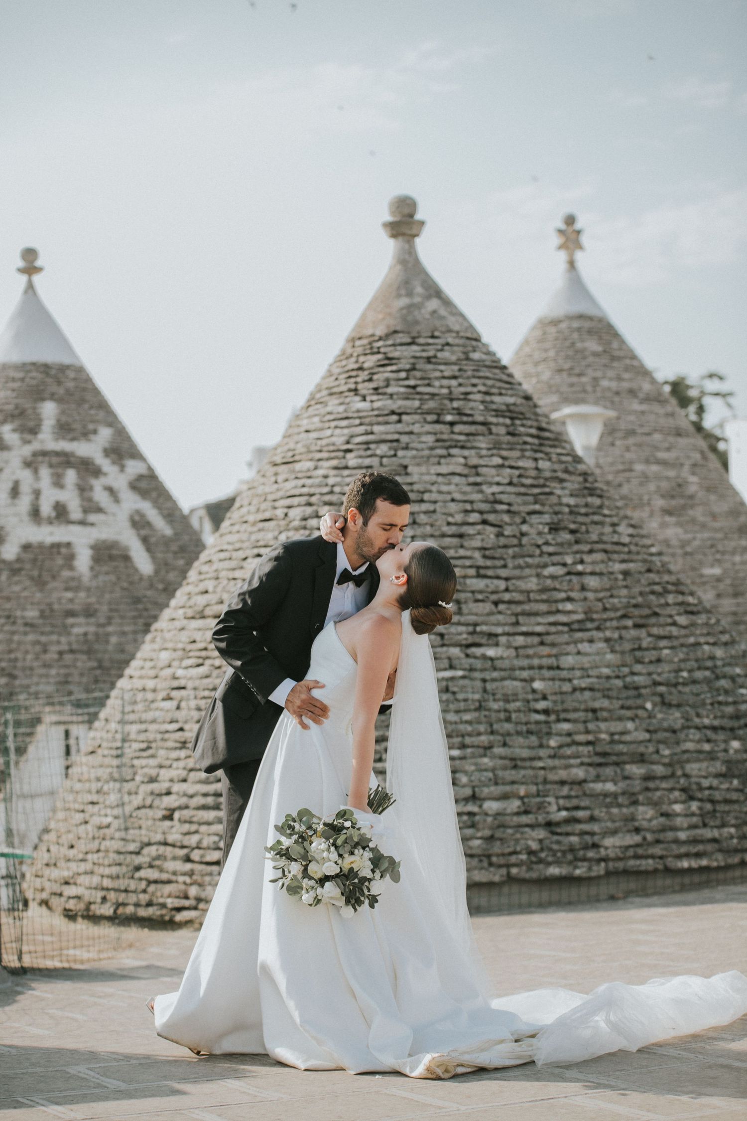 Casamento na Itália: fotografia elegante e emocionante na Costa Amalfitana, Capri, Puglia, Toscana e Verona.