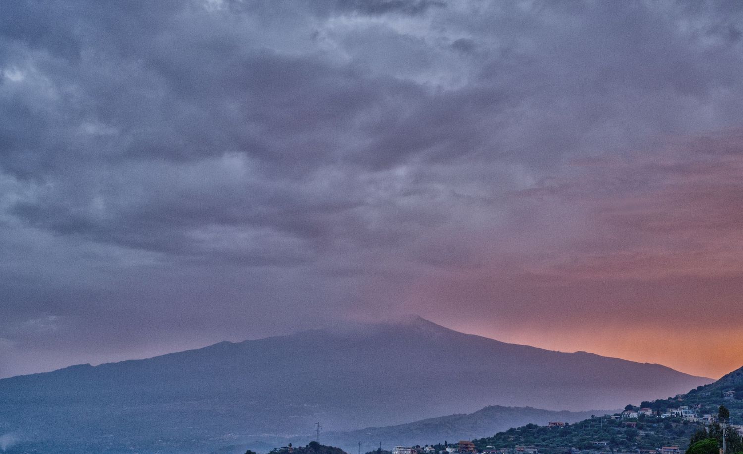A panoramic sequence of dramatic mountain landscapes at sunset with stormy clouds and vibrant pink skies.
Horvath-Photography-Sam-Sciarrino