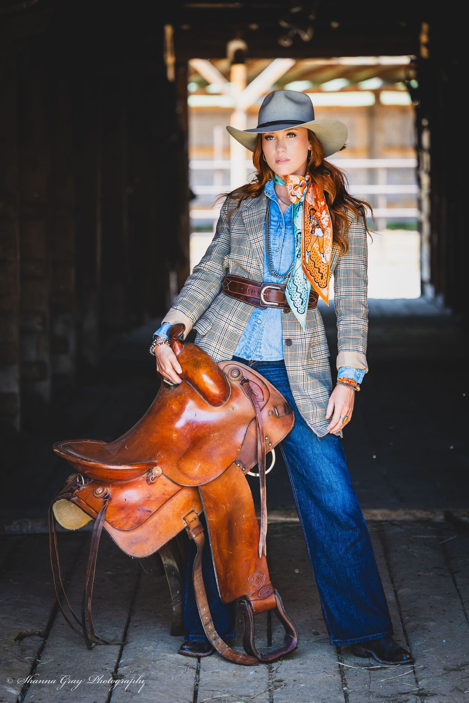 Model with a saddle