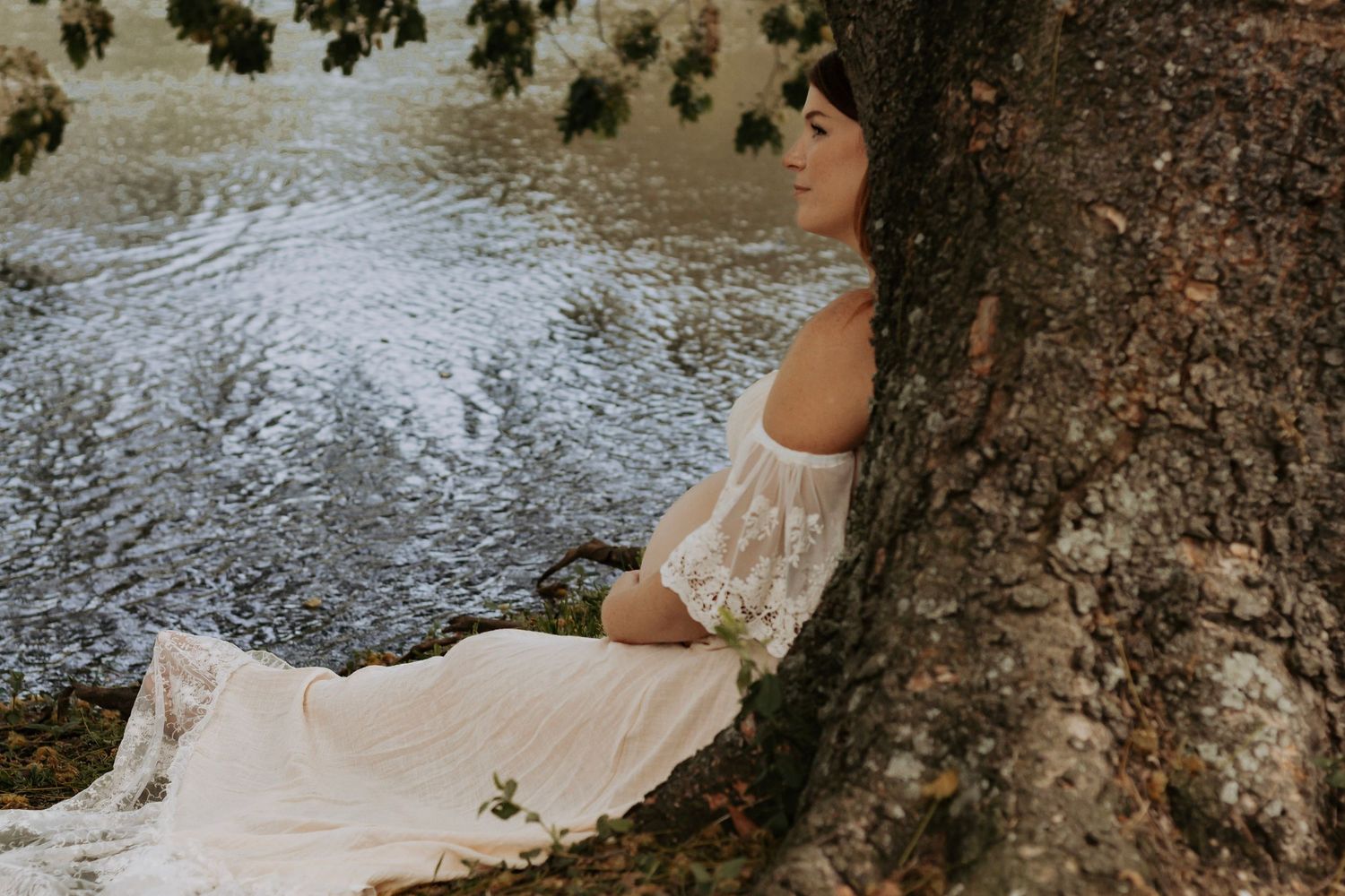 A maternity shoot with this Mama, another bundle of joy to add to her arms