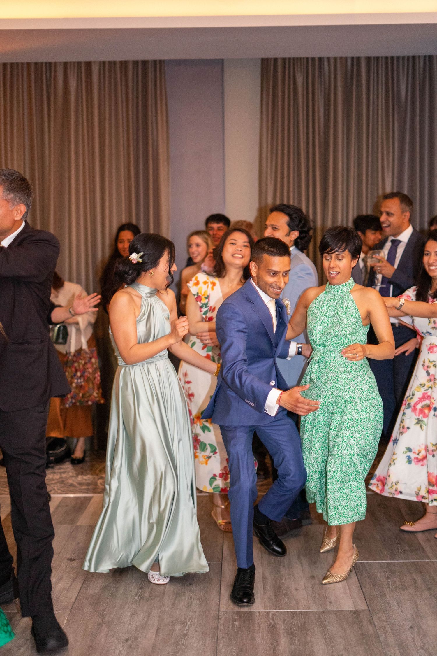 The Grand wedding photographer southport. Southport wedding photographer
