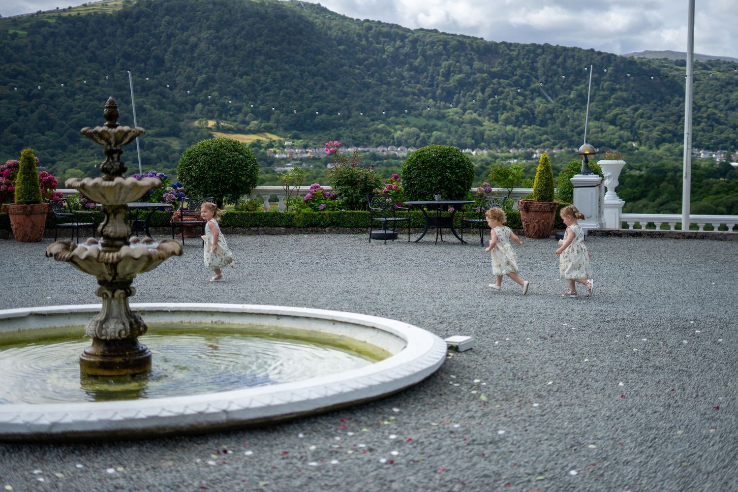 Plas Maenan wedding photographer. North-Wales wedding photographer