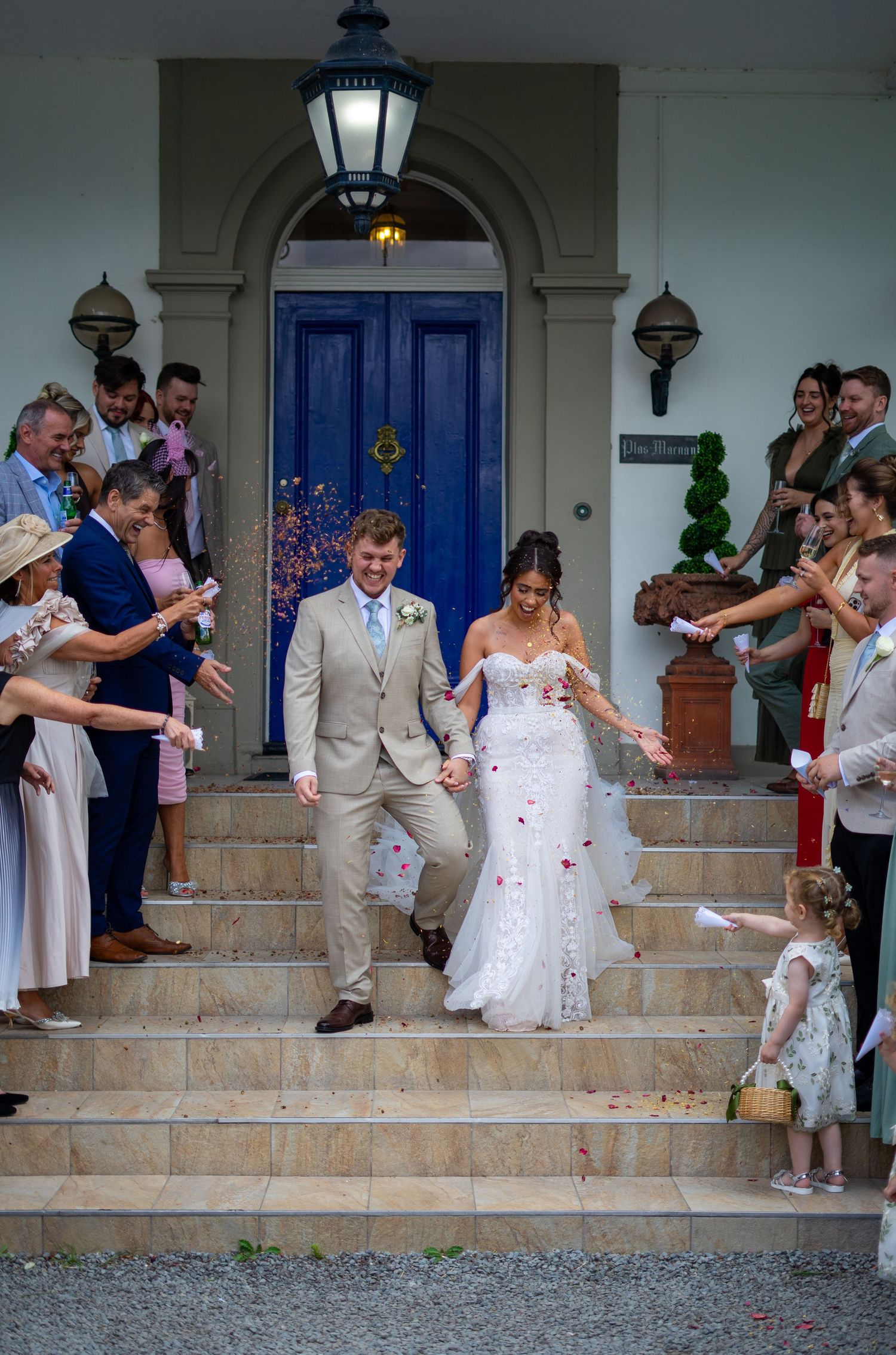 Plas Maenan wedding photographer. North-Wales wedding photographer