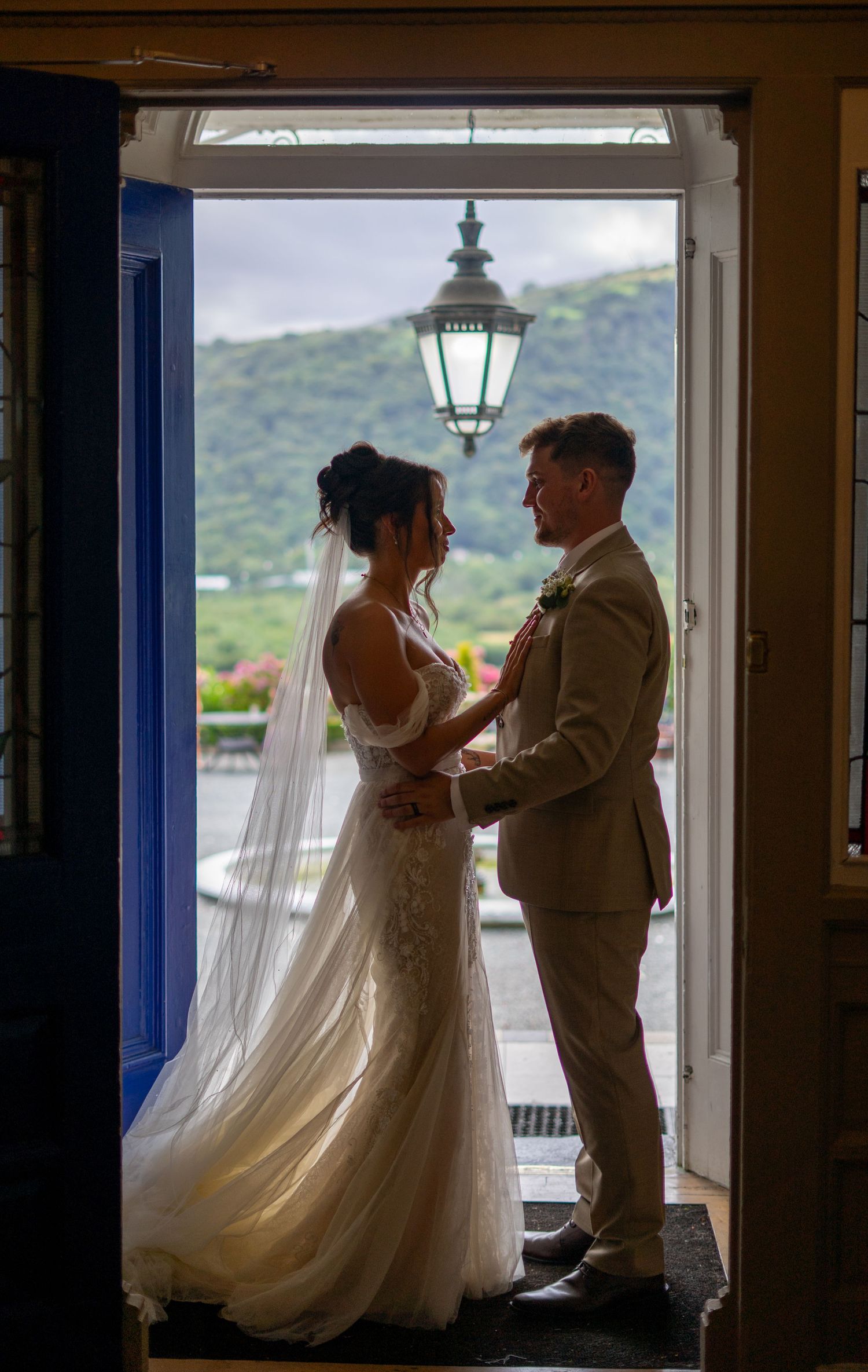 Plas Maenan wedding photographer. North-Wales wedding photographer