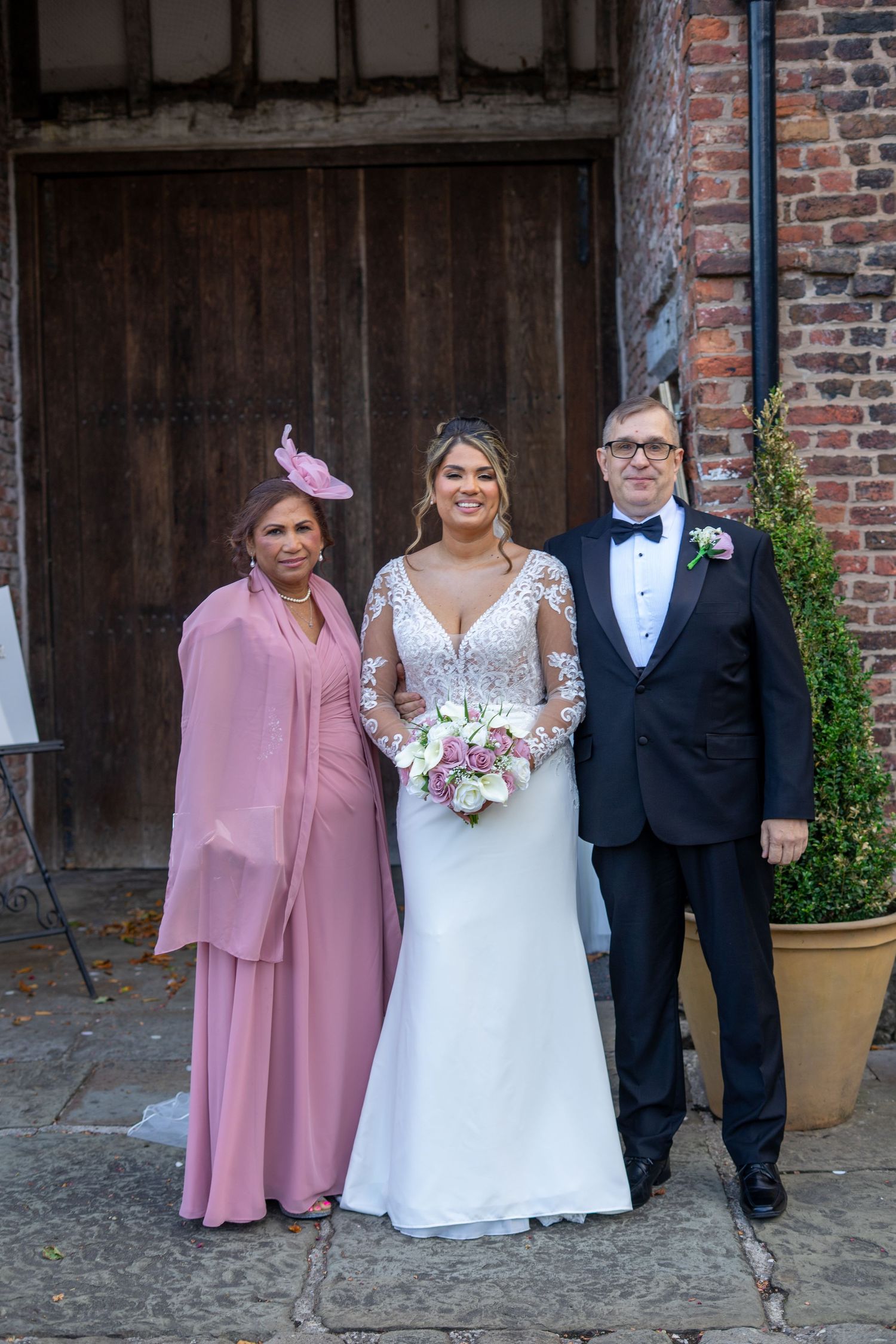 Southport wedding photographer. Meols Hall wedding photographer.