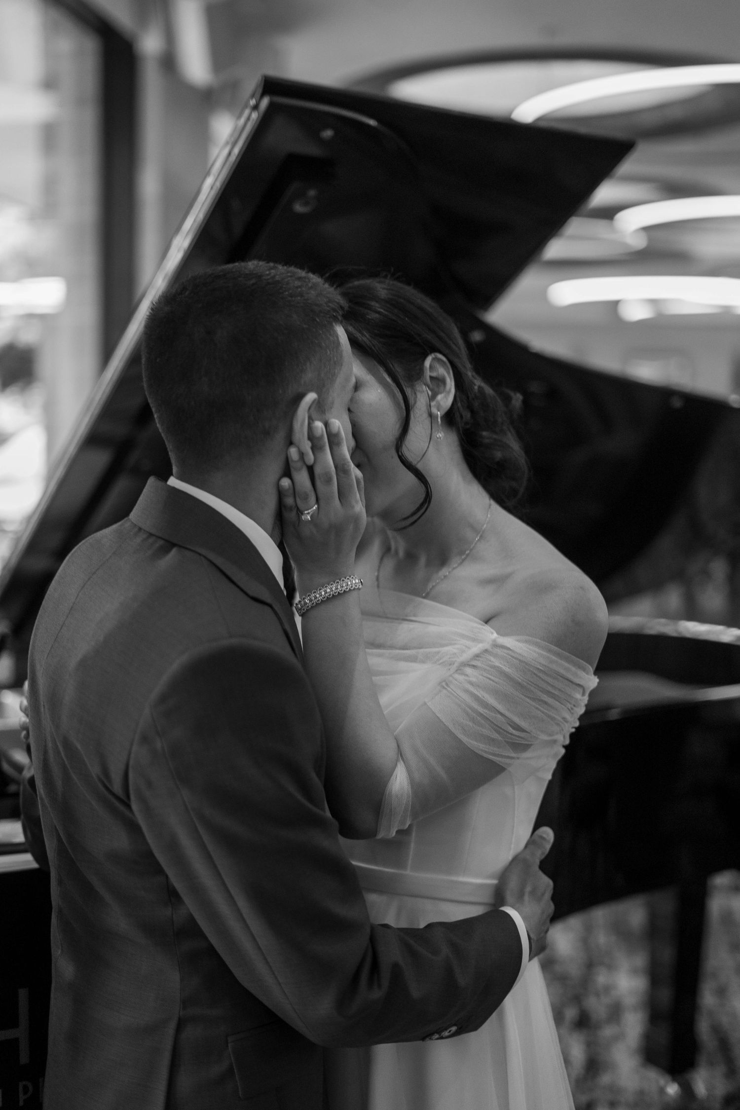 The Grand wedding photographer southport. Southport wedding photographer