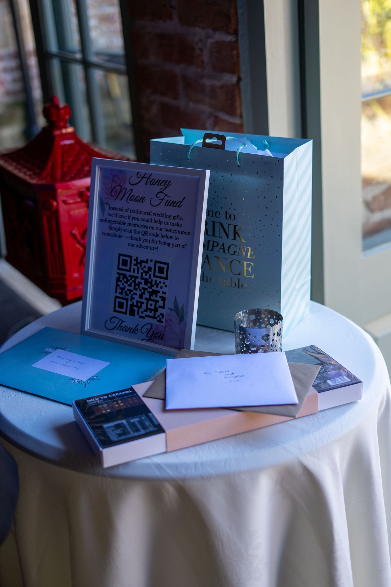 Southport wedding photographer. Meols Hall wedding photographer.