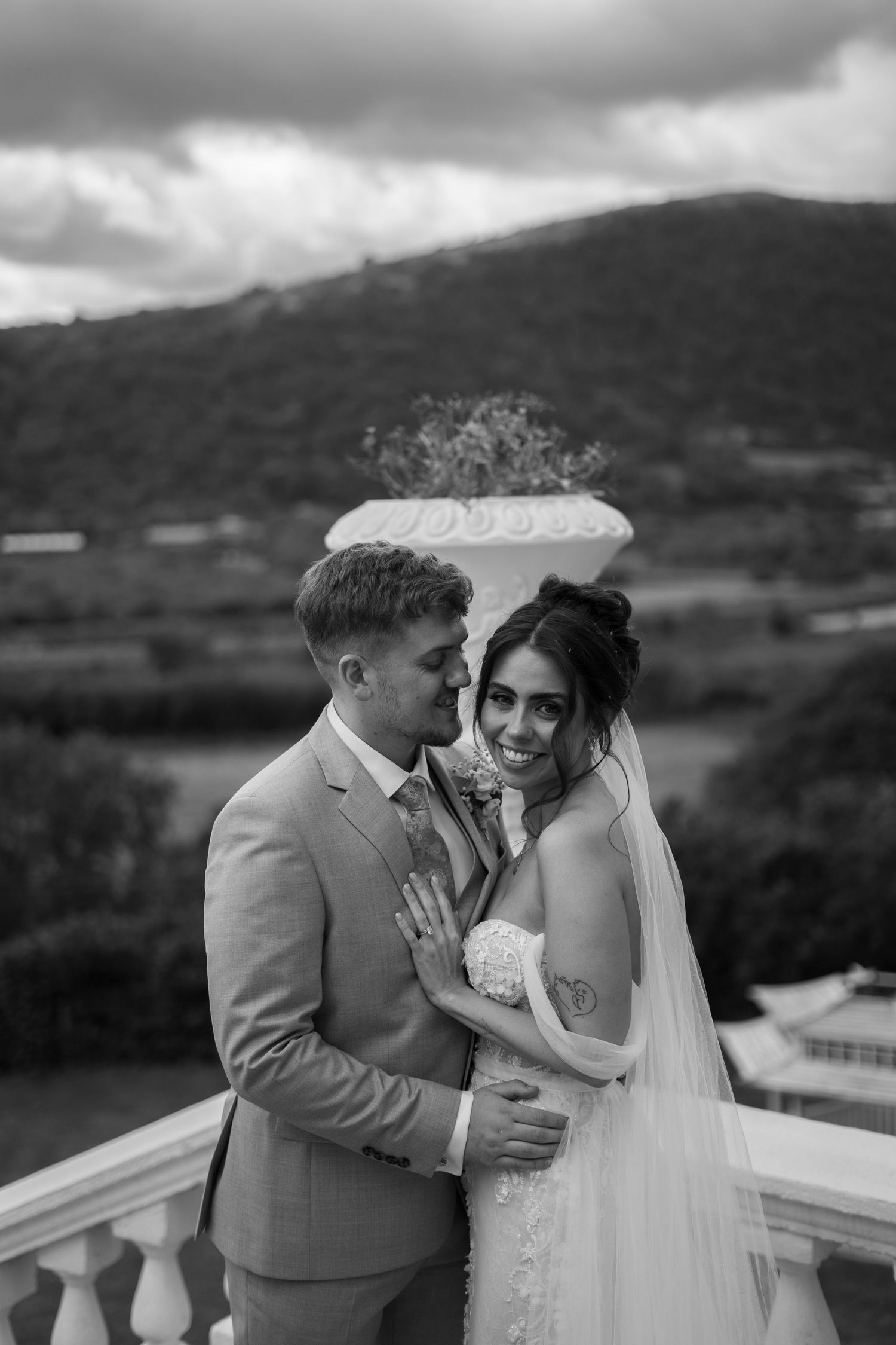 Plas Maenan wedding photographer. North-Wales wedding photographer