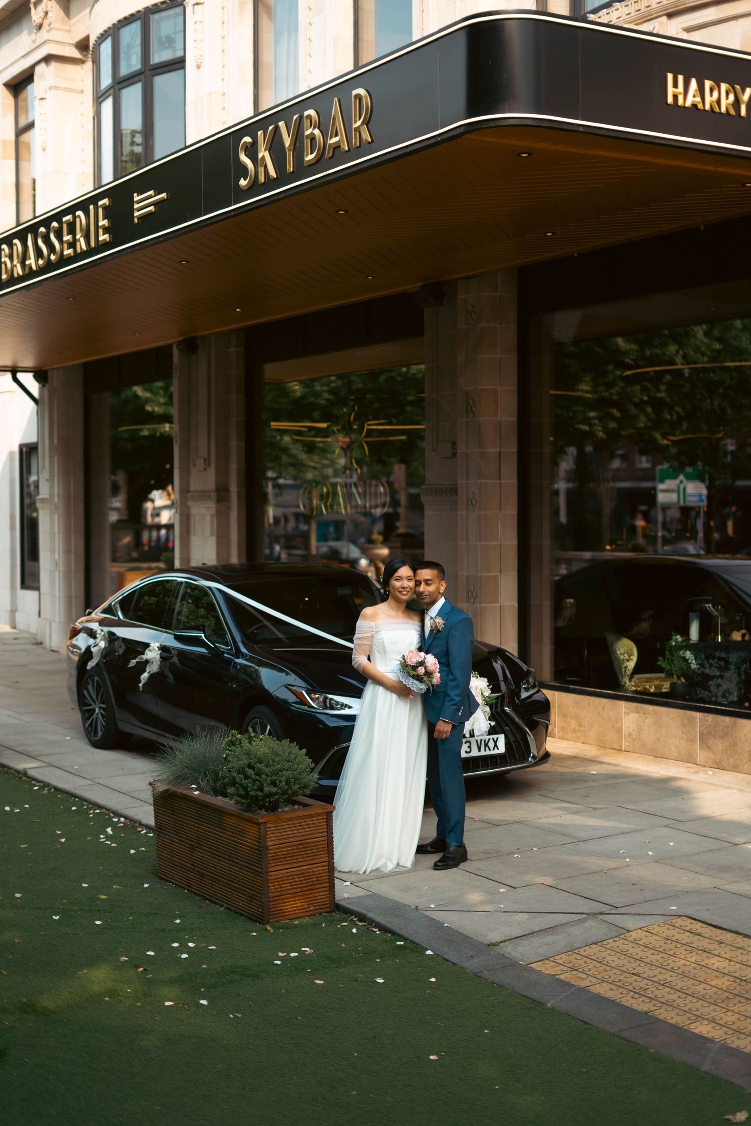 The Grand wedding photographer southport. Southport wedding photographer
