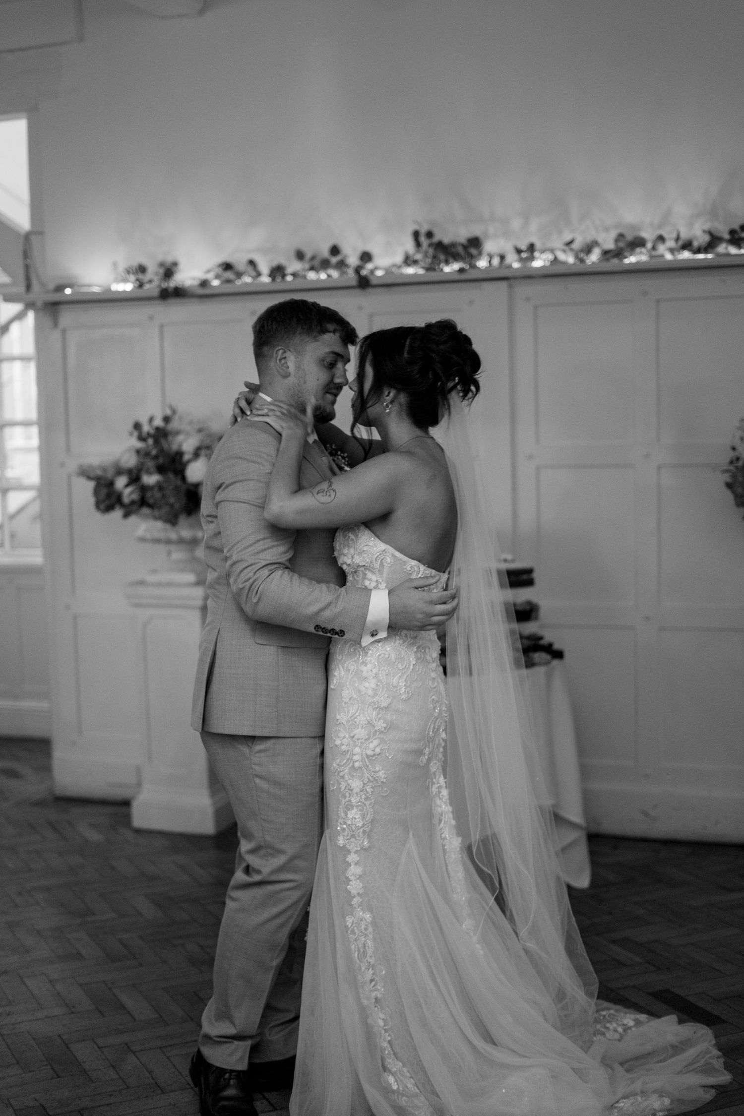 Plas Maenan wedding photographer. North-Wales wedding photographer