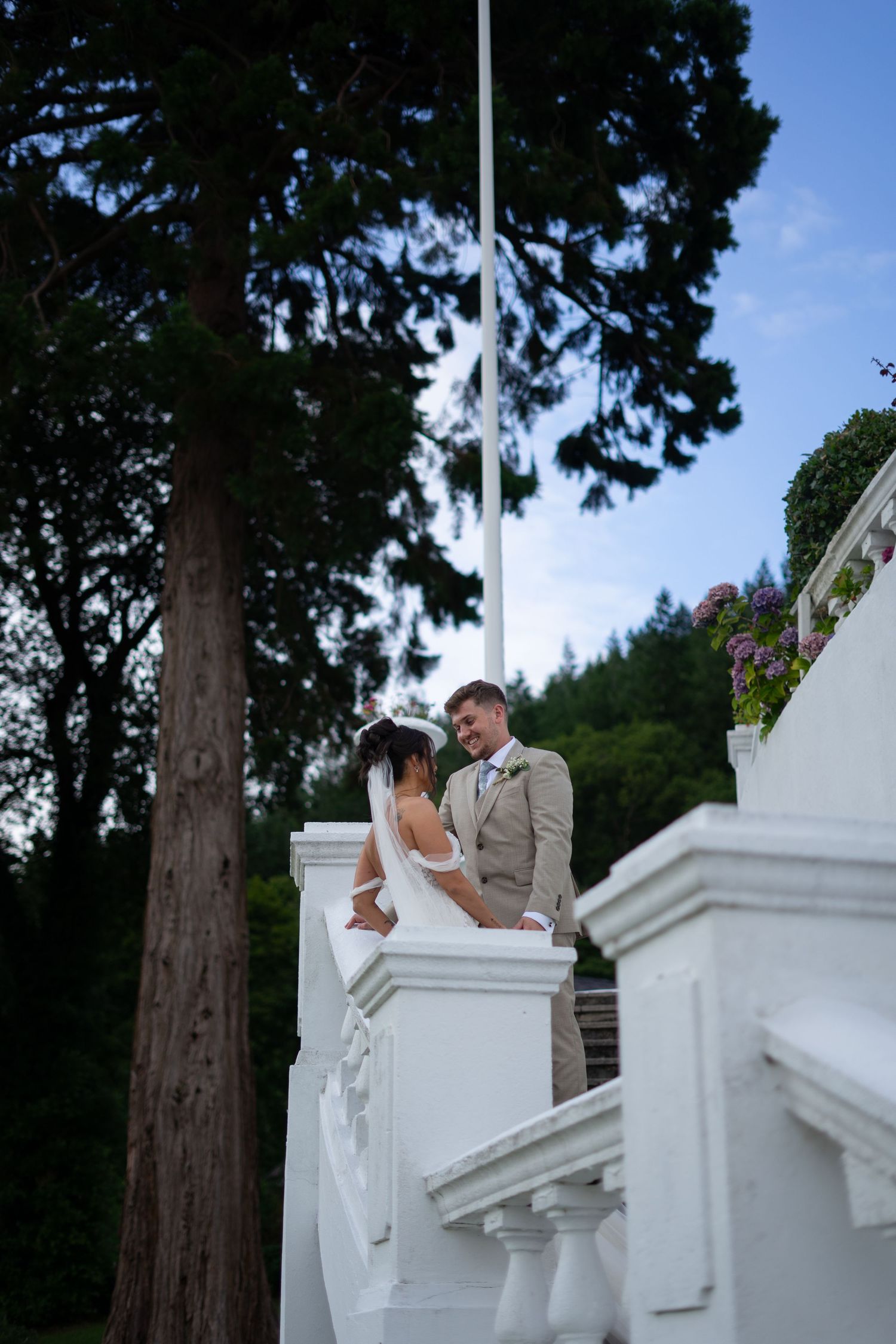 Plas Maenan wedding photographer. North-Wales wedding photographer