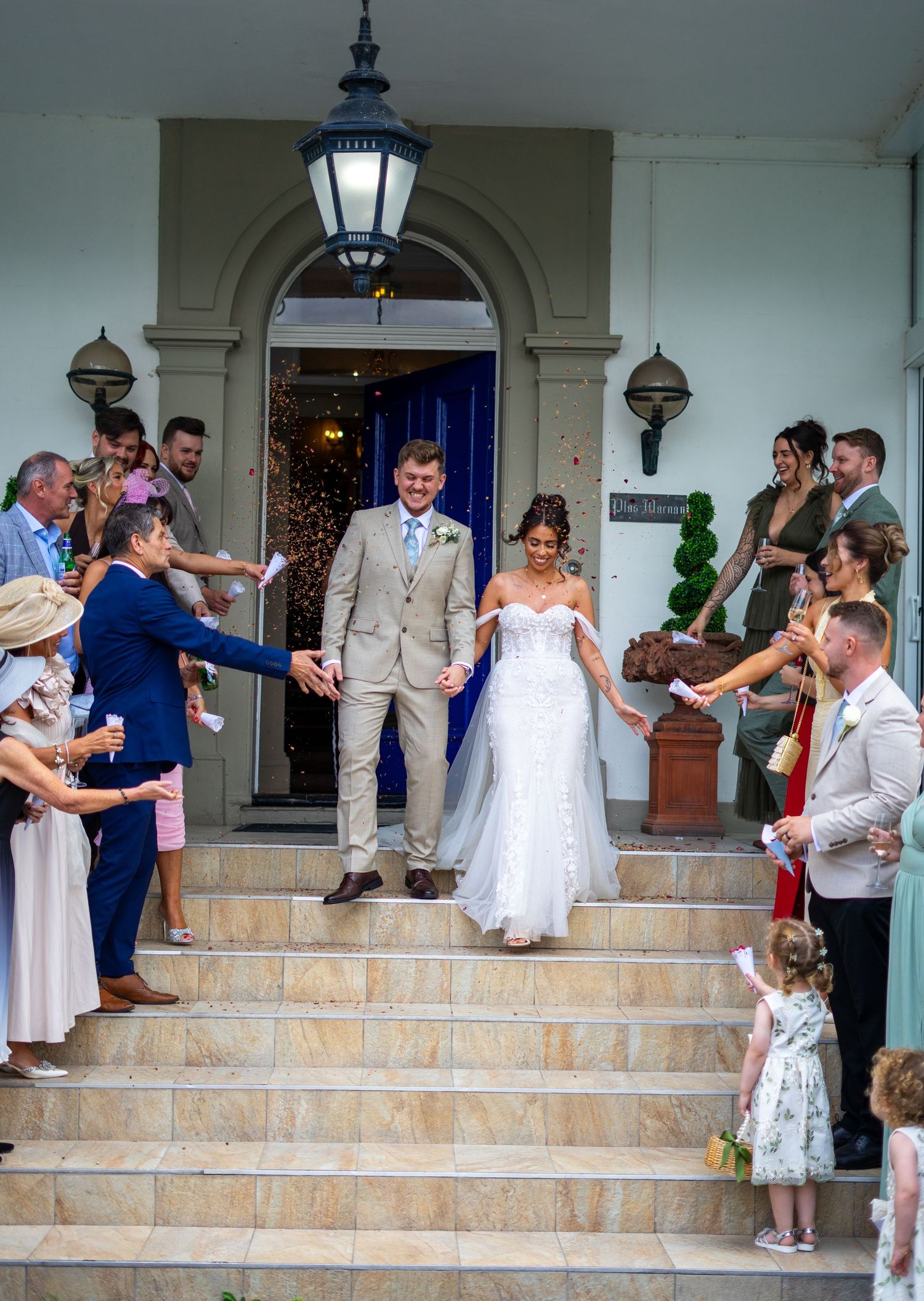 Plas Maenan wedding photographer. North-Wales wedding photographer