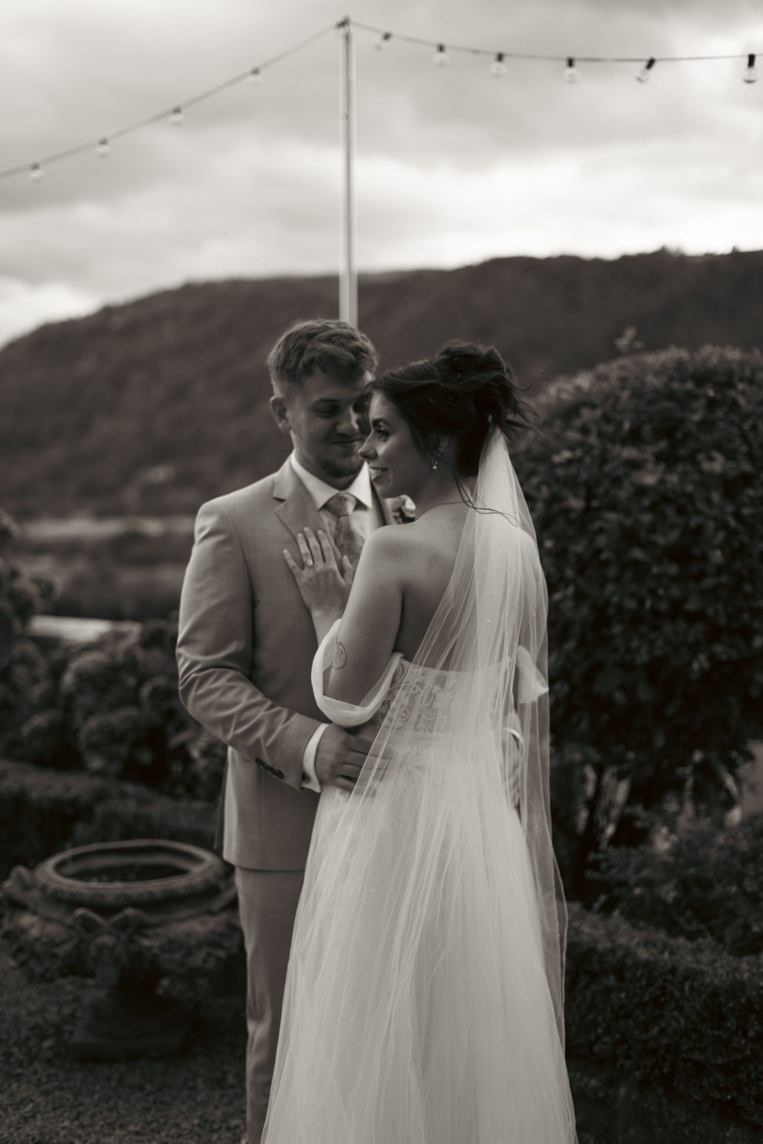 Plas Maenan wedding photographer. North-Wales wedding photographer