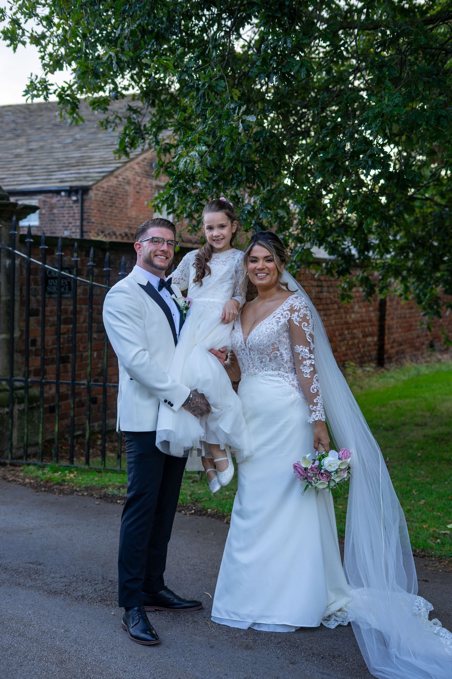 Southport wedding photographer. Meols Hall wedding photographer.