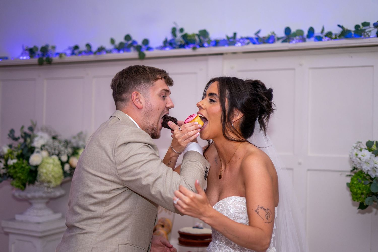 Plas Maenan wedding photographer. North-Wales wedding photographer