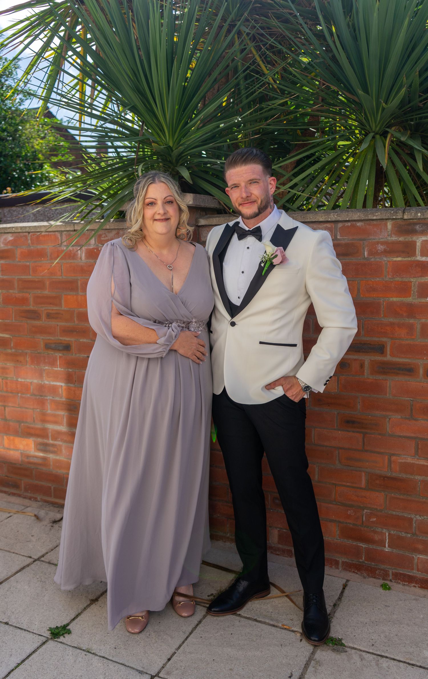 Southport wedding photographer. Meols Hall wedding photographer.