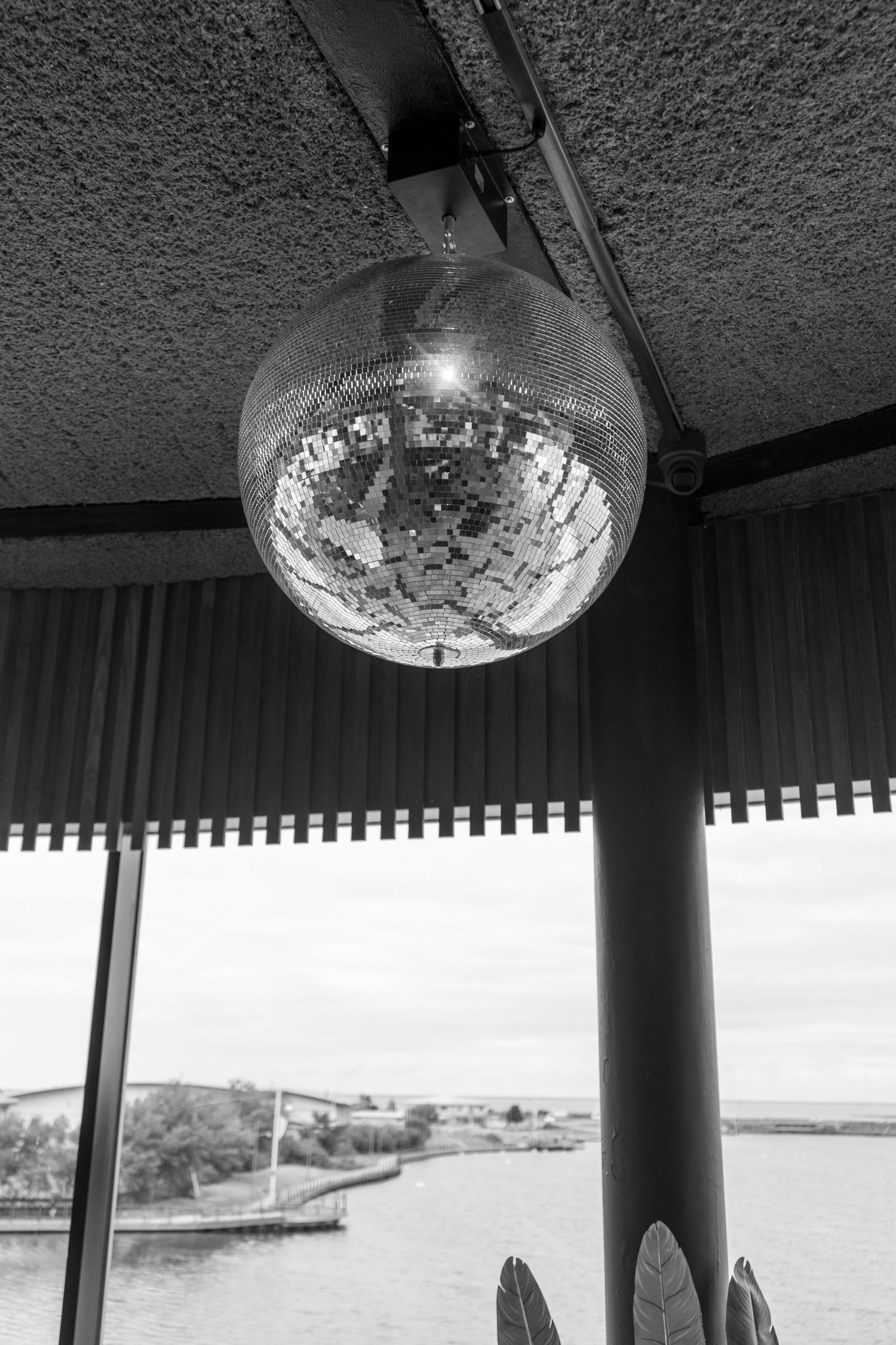 Waterfront southport Hotel wedding photographer. Southport wedding photographer