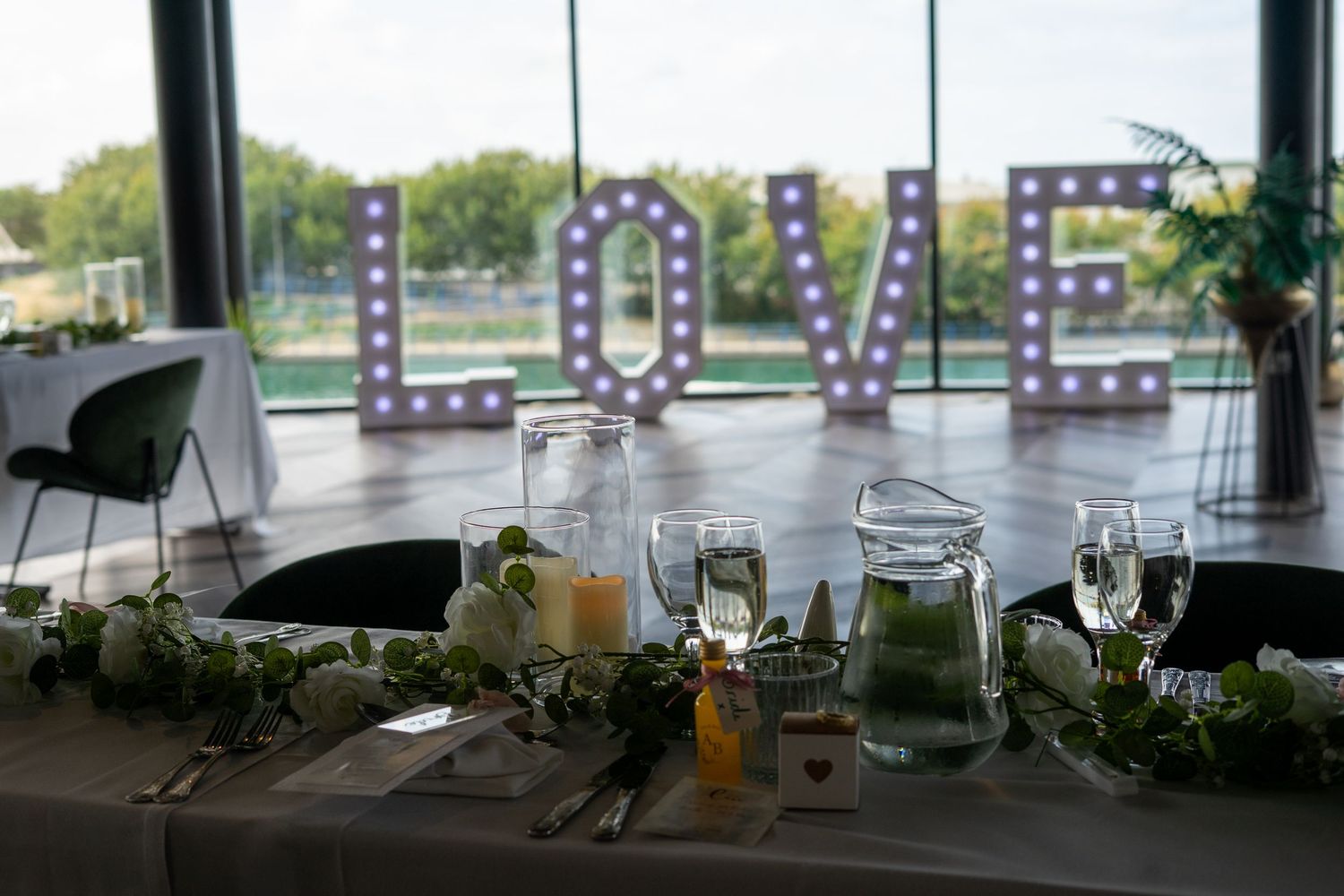 Waterfront southport Hotel wedding photographer. Southport wedding photographer