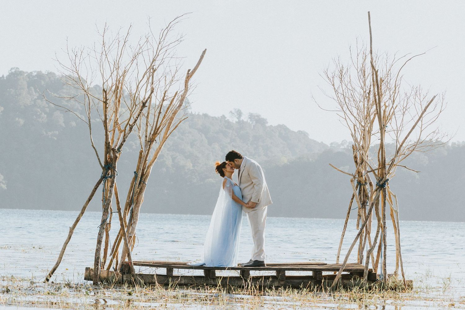 Bali engagement photo in lake tamblingan
