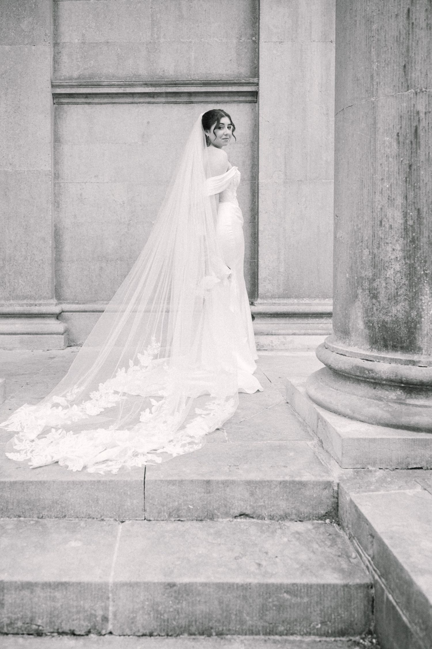 Armagh Palace Demesne wedding portraits Ieva Kaza Photography
