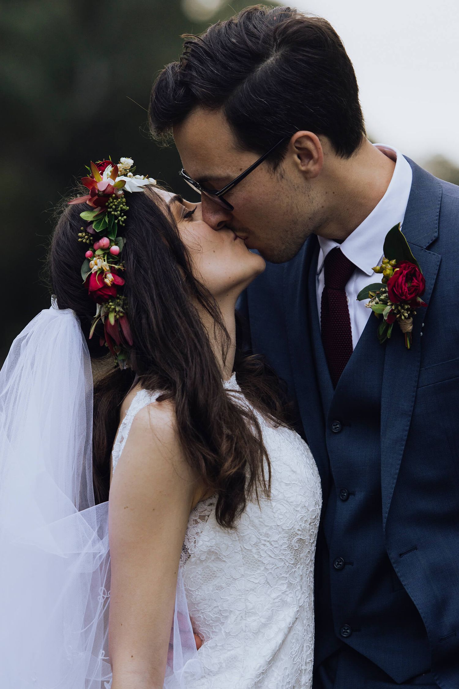 Close up of bride and groom kissing in Southern Highlands - Zara King Photography, Sydney Australia