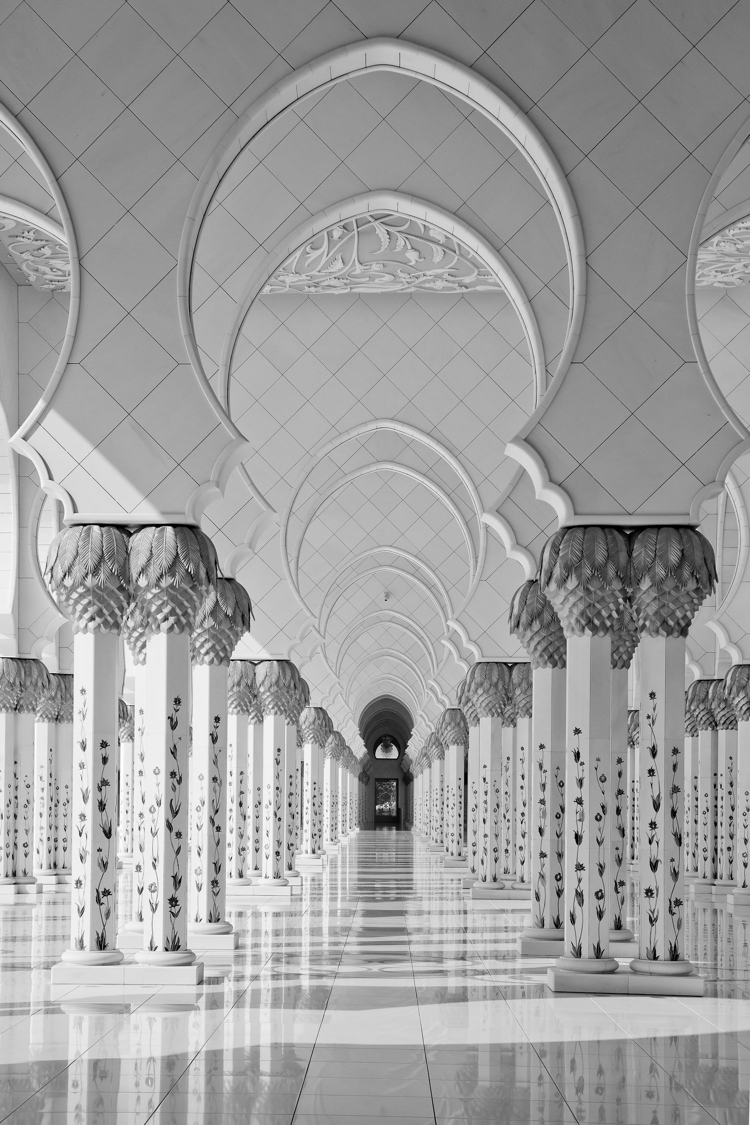 Sheikh Zayed Grand Mosque, Abu Dhabi. Utazás fotózás mobiltelefonnal fekete-fehér kép.