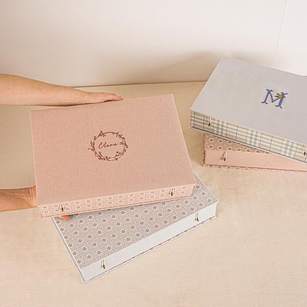 Álbum de comunión personalizado con diseño elegante