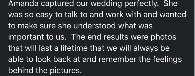A glowing five-star wedding photography review praising Amanda for her communication skills and ability to capture lasting memories.