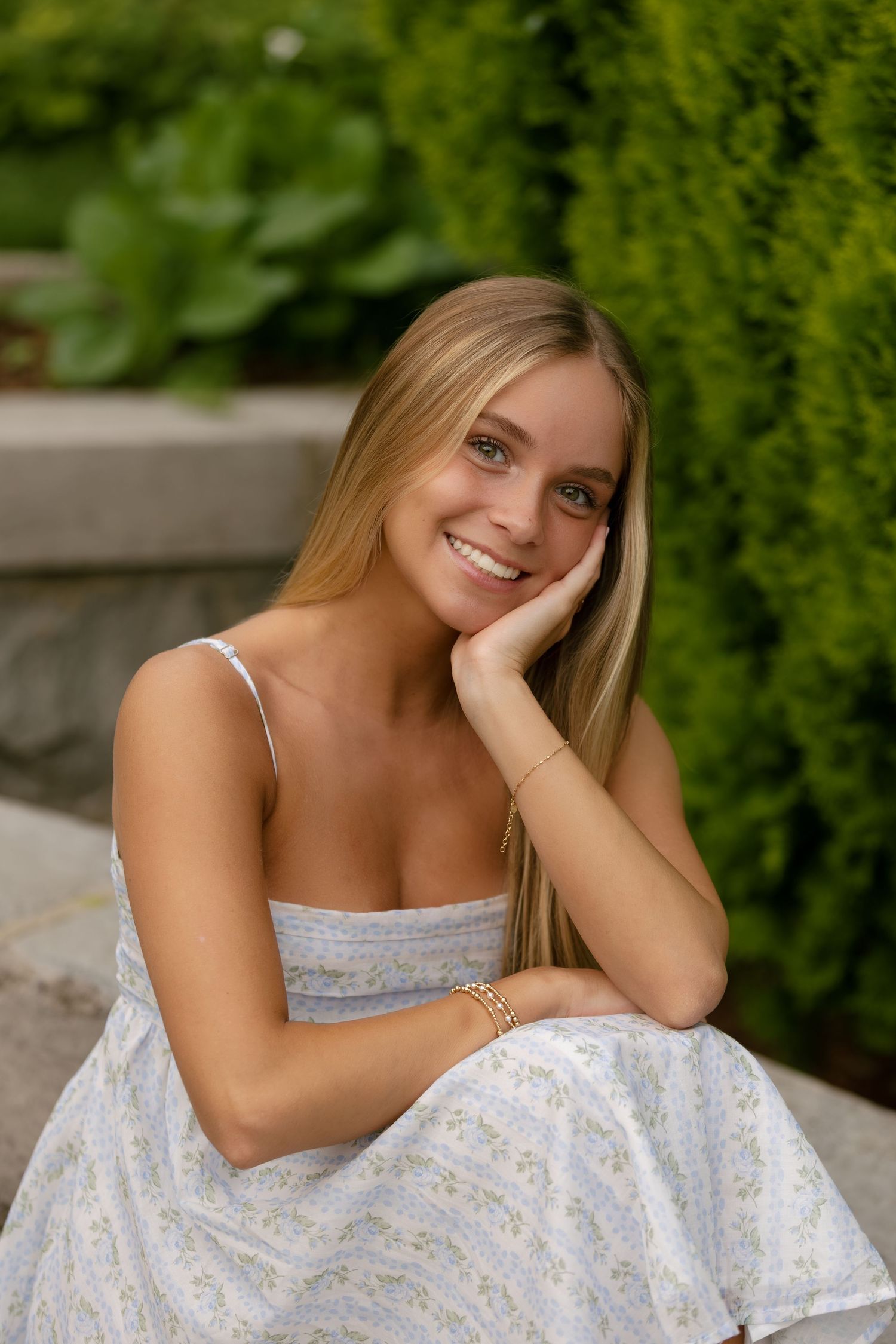 Palm Beach & Miami senior photographer creating timeless, true-to-color senior portraits throughout South Florida.