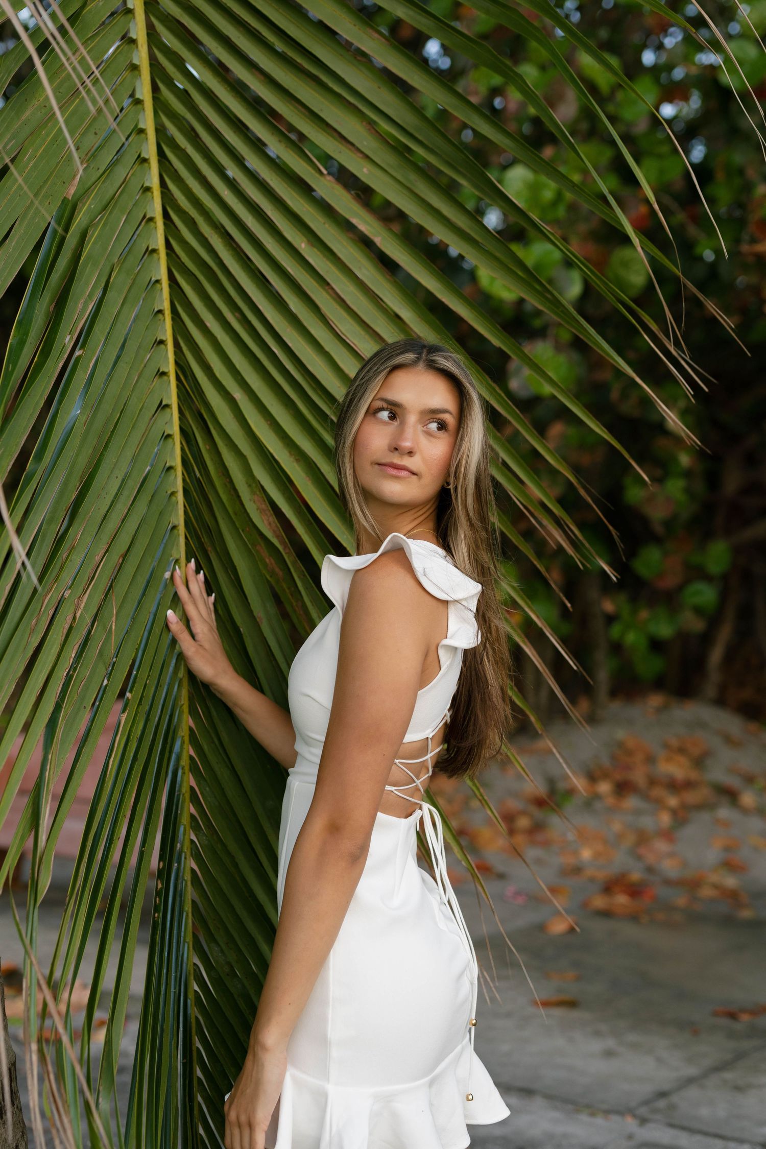 Senior Photographer in Connecticut. Luxury Senior Photos, Best senior photos in the hamptons. Palm beach senior photographer Graduate photos