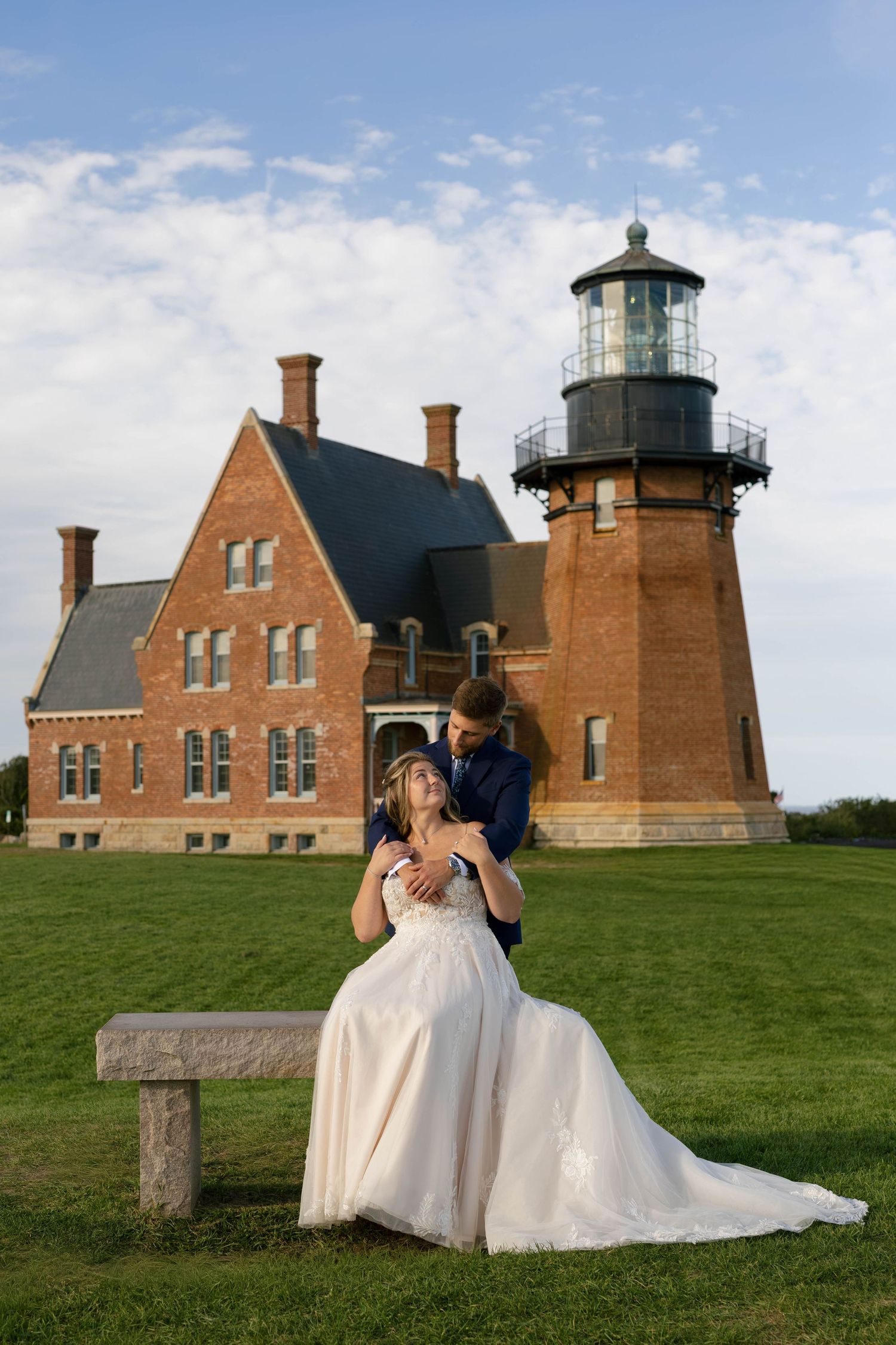 New England elopement photographer capturing timeless, true-to-color celebrations across Rhode Island, Connecticut & the New England coast.
