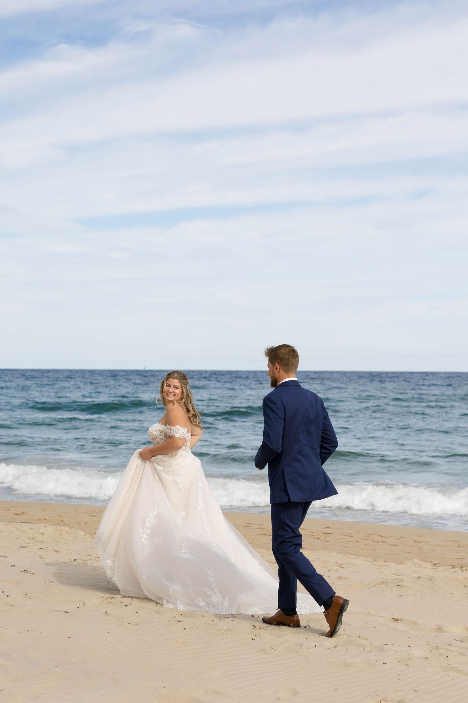 Block Island elopement photographer capturing timeless, true-to-color weddings at Clay Head Beach, Mohegan Bluffs & across Rhode Island.