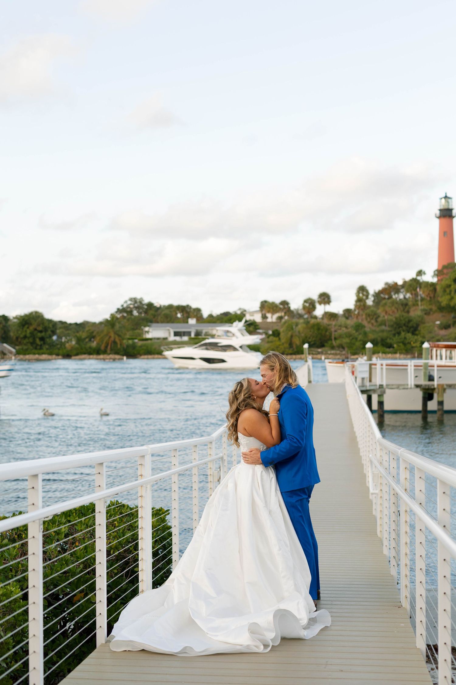 Newlywed portraits with the Jupiter Lighthouse in the background