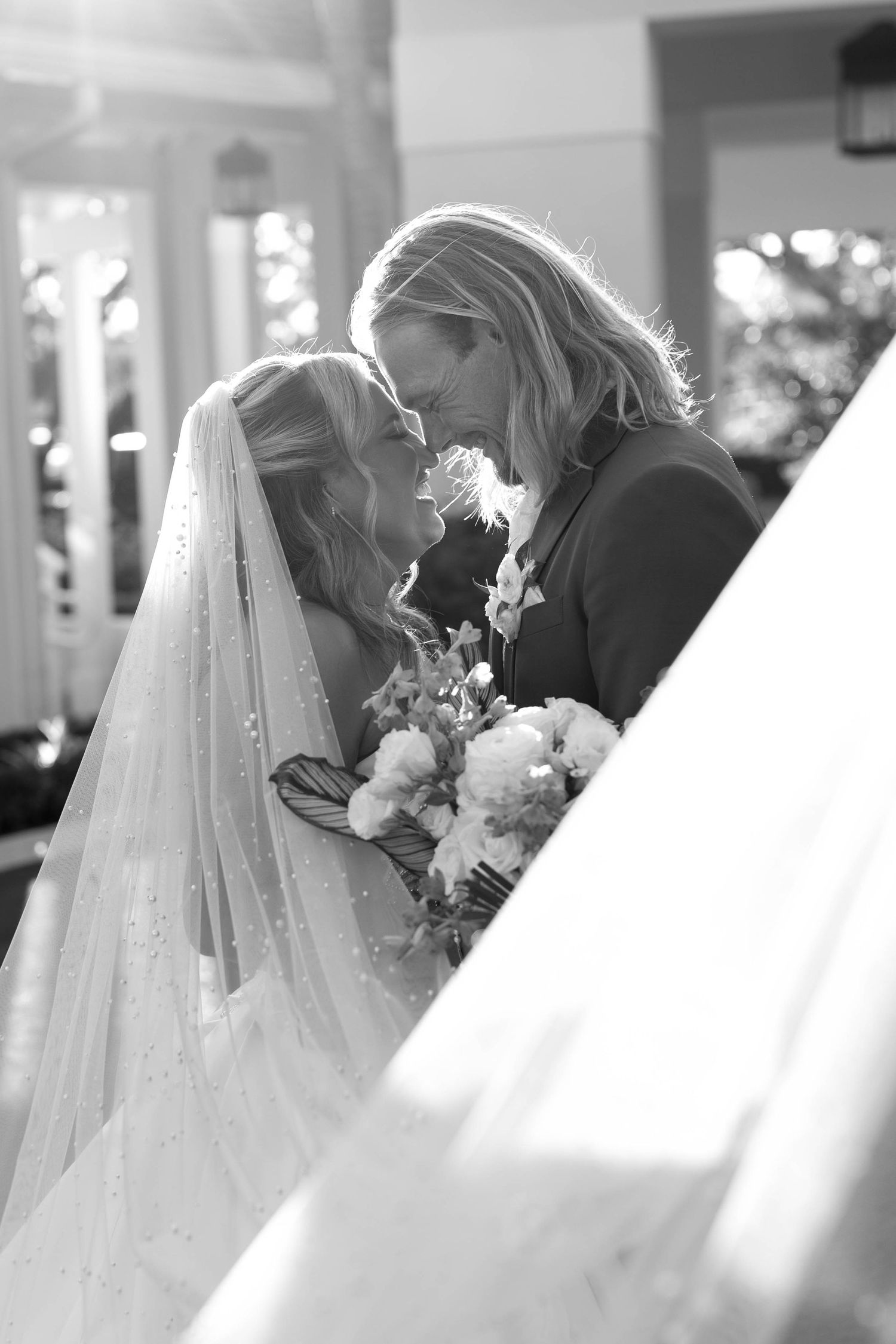 Natural candid wedding photography at Pelican Club in Jupiter Florida